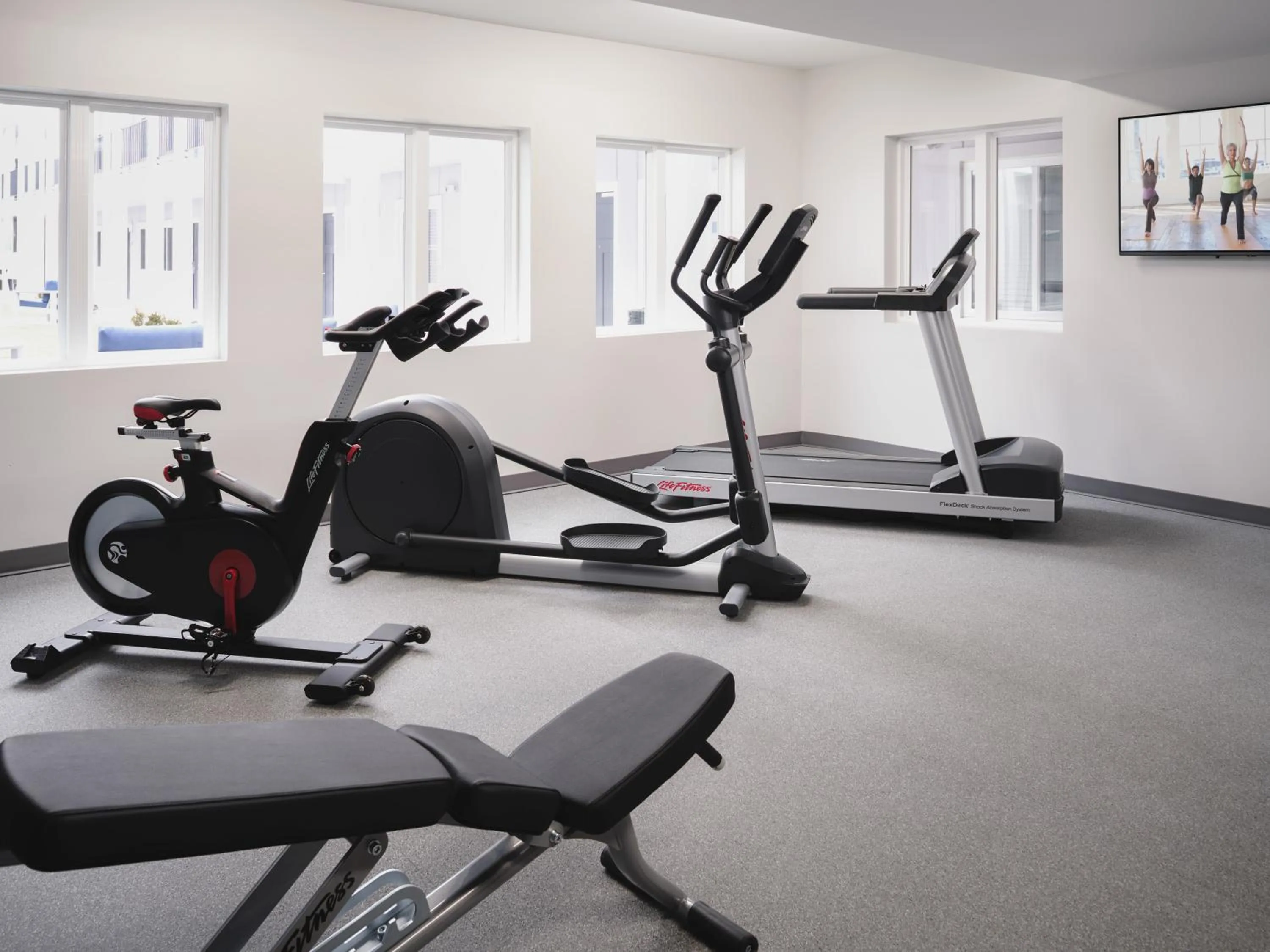 Fitness centre/facilities in stayAPT Suites San Antonio-Randolph (Live Oak)
