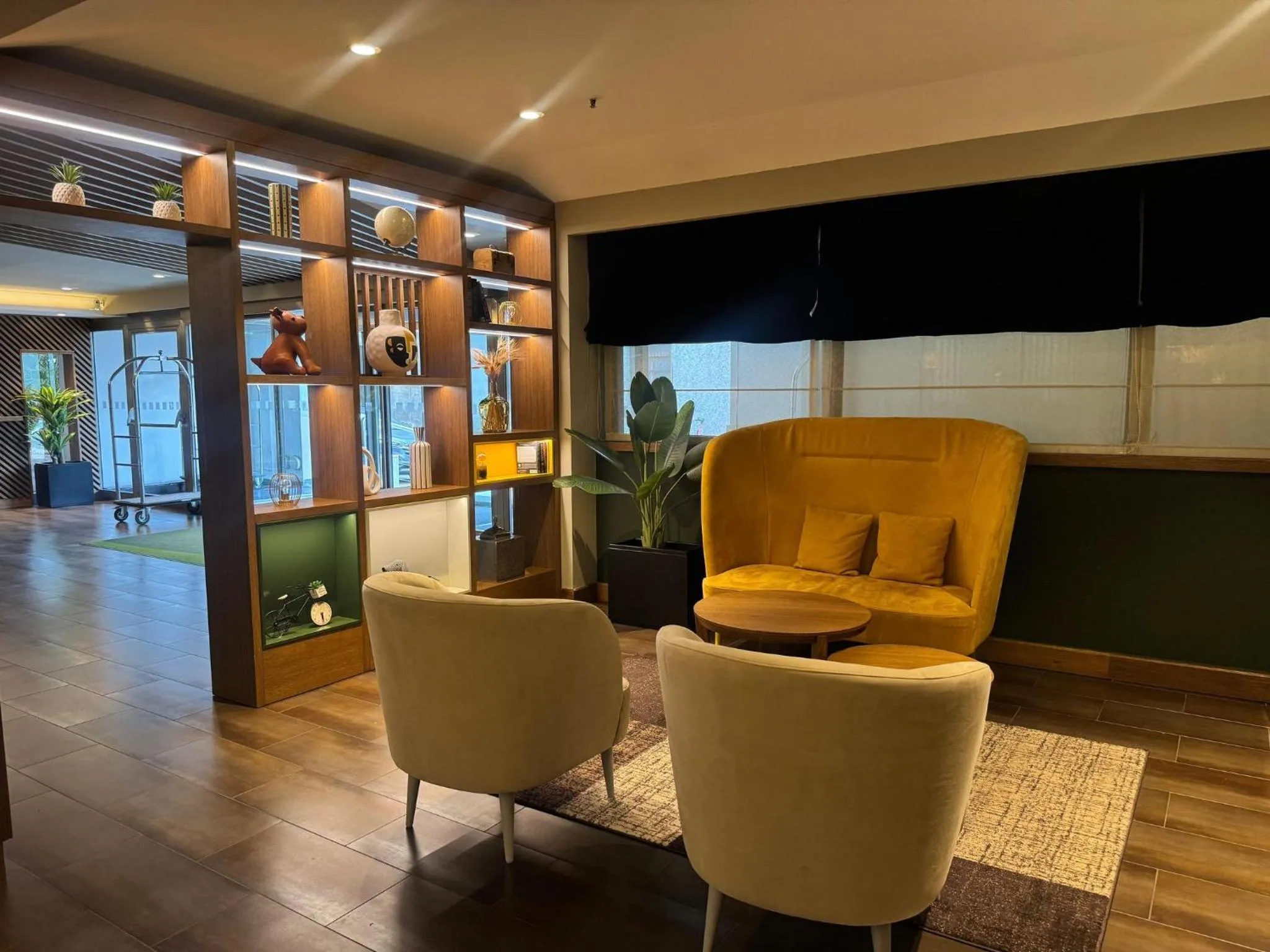 Property building in Holiday Inn Naples by IHG