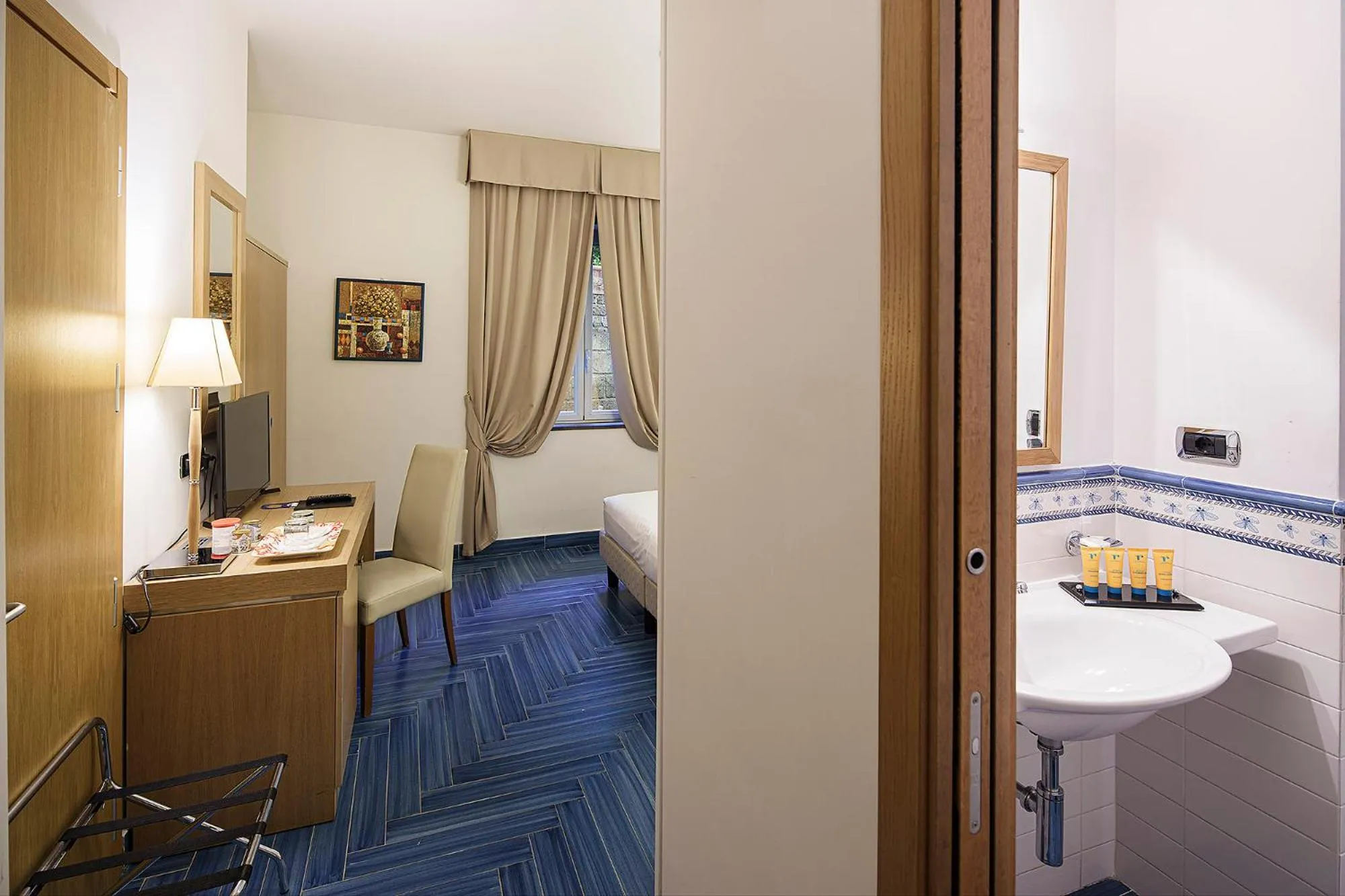 Bed in Hotel Raito Wellness & SPA