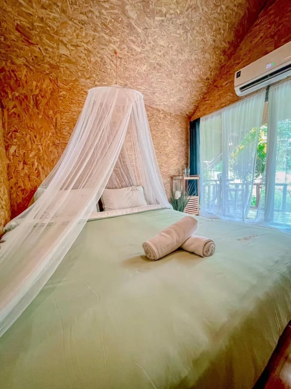 Bed in 3 Pok Maewang jinxiang Gold elephant park