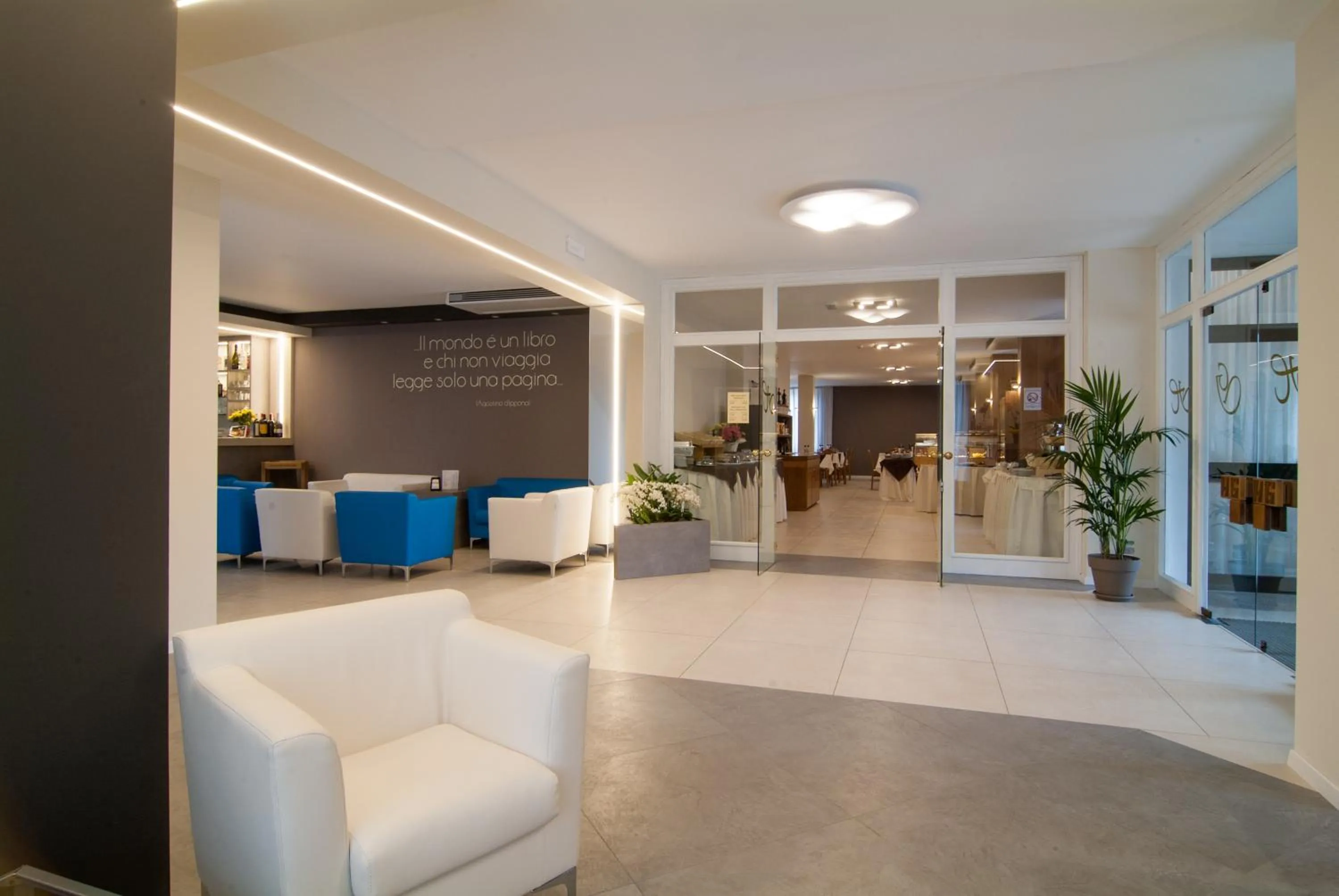 Facade/entrance in Hotel Gardesana