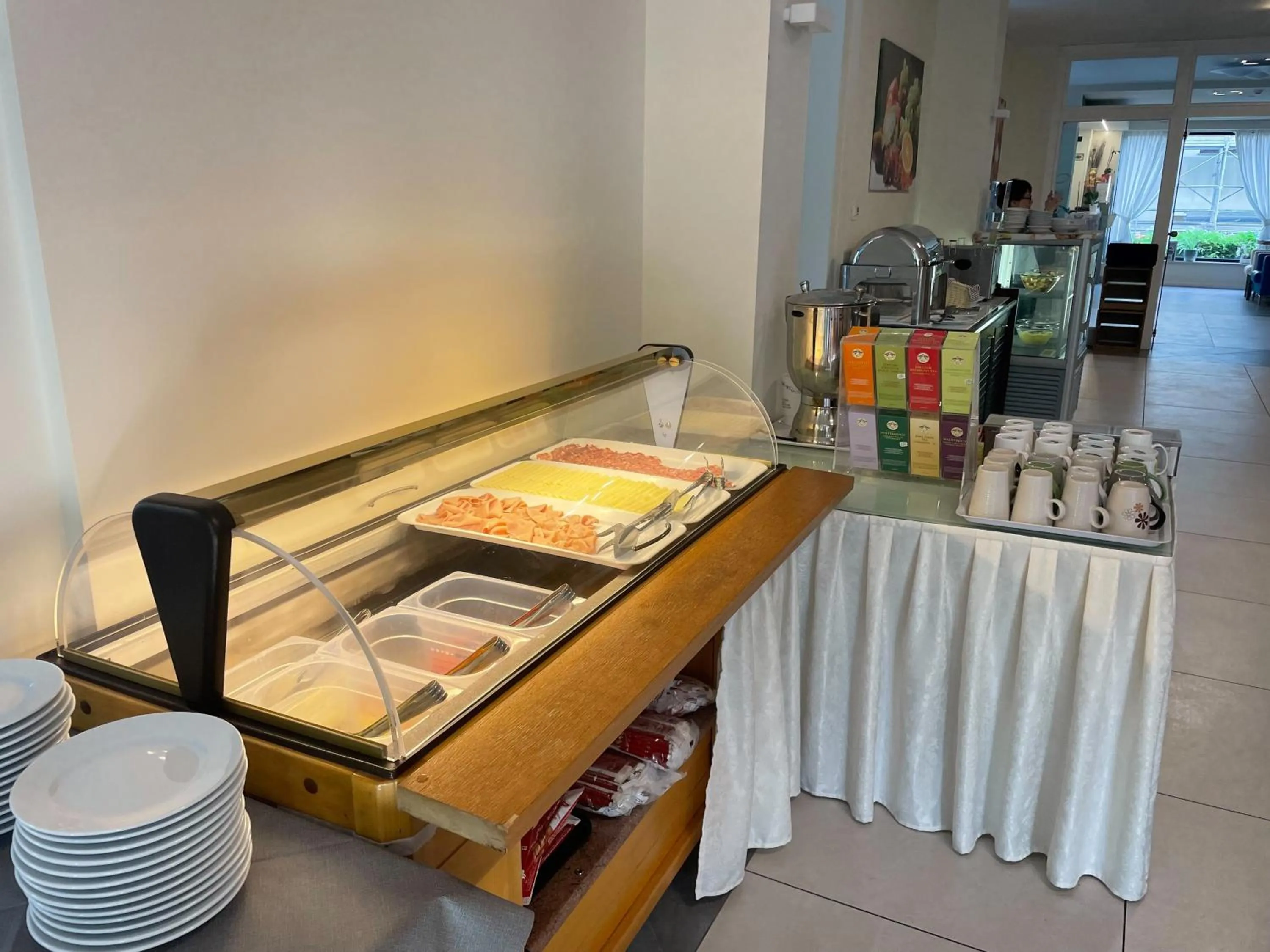 Buffet breakfast in Hotel Gardesana