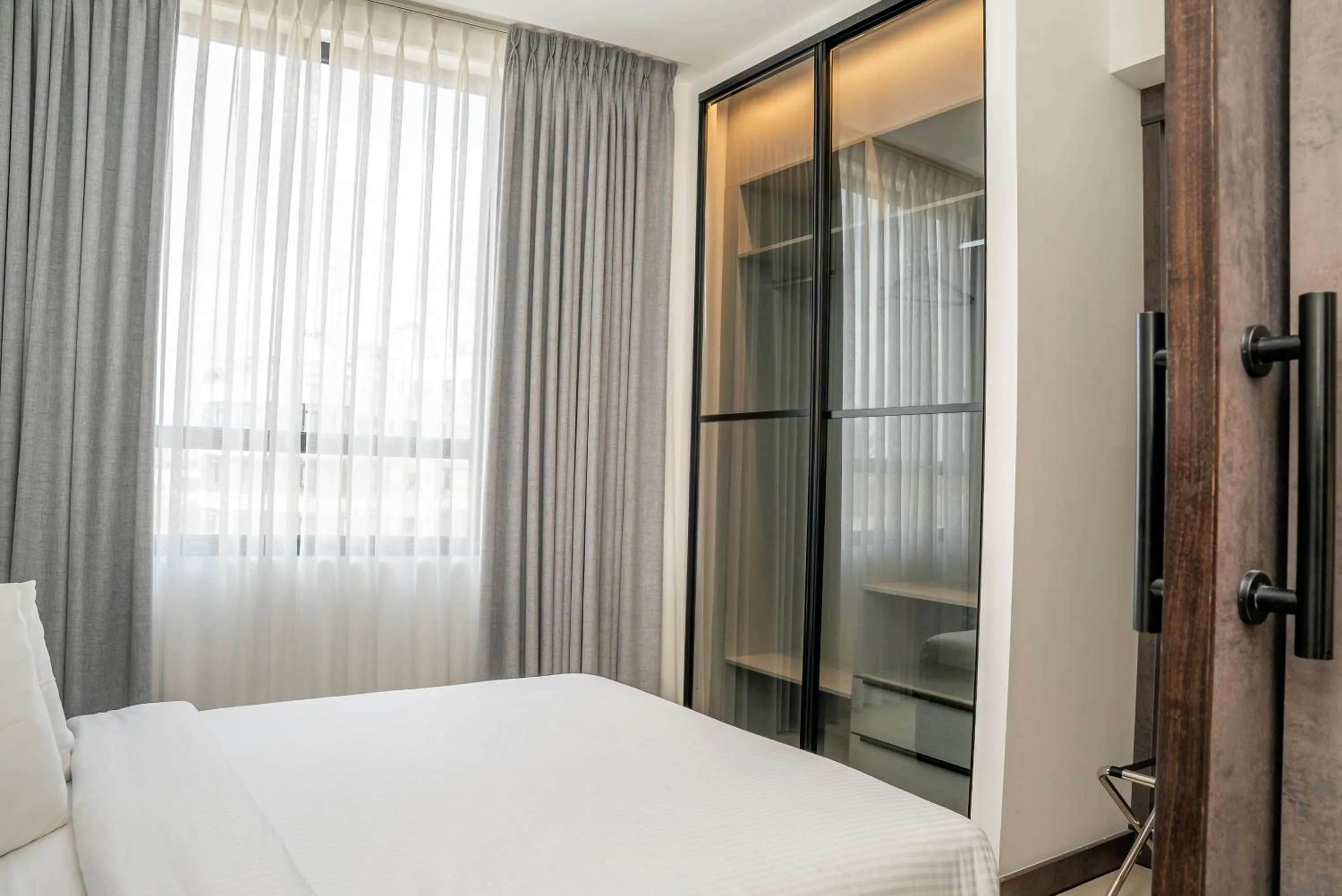 Bedroom, Bed in Liv Weibdeh Hotel Suites