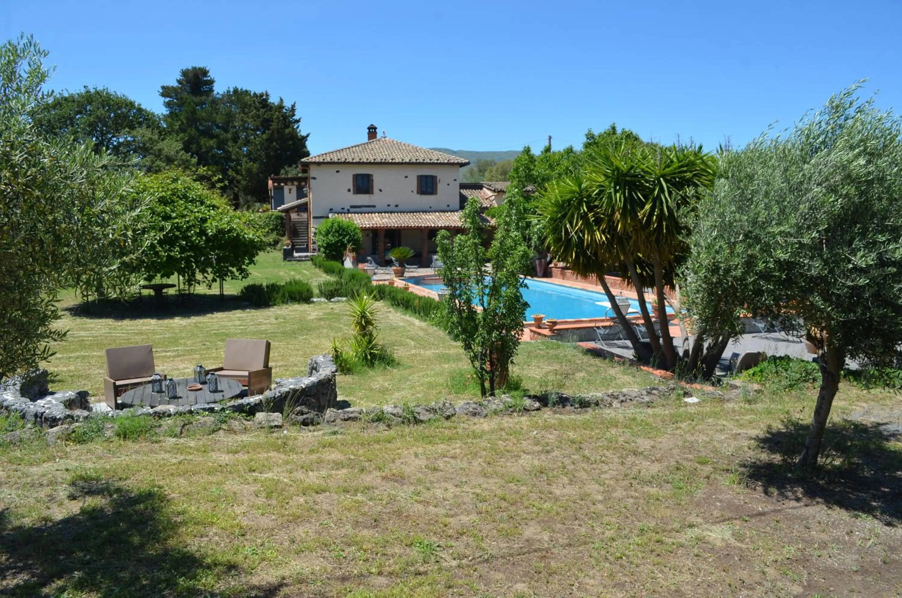 Property building in Villa VEDA