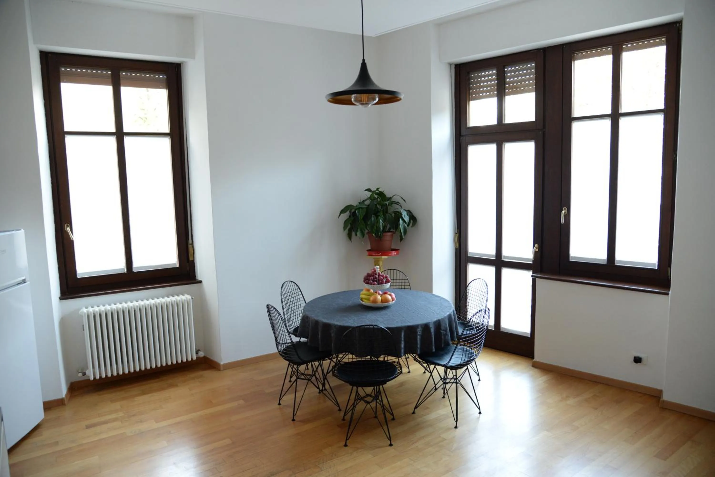 Seating area in House of Trento - NO Reception