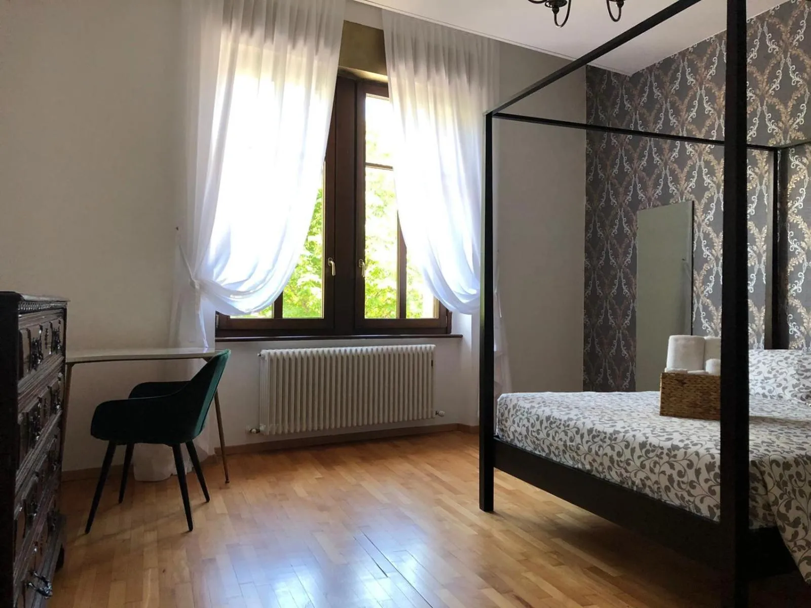 Bed in House of Trento - NO Reception