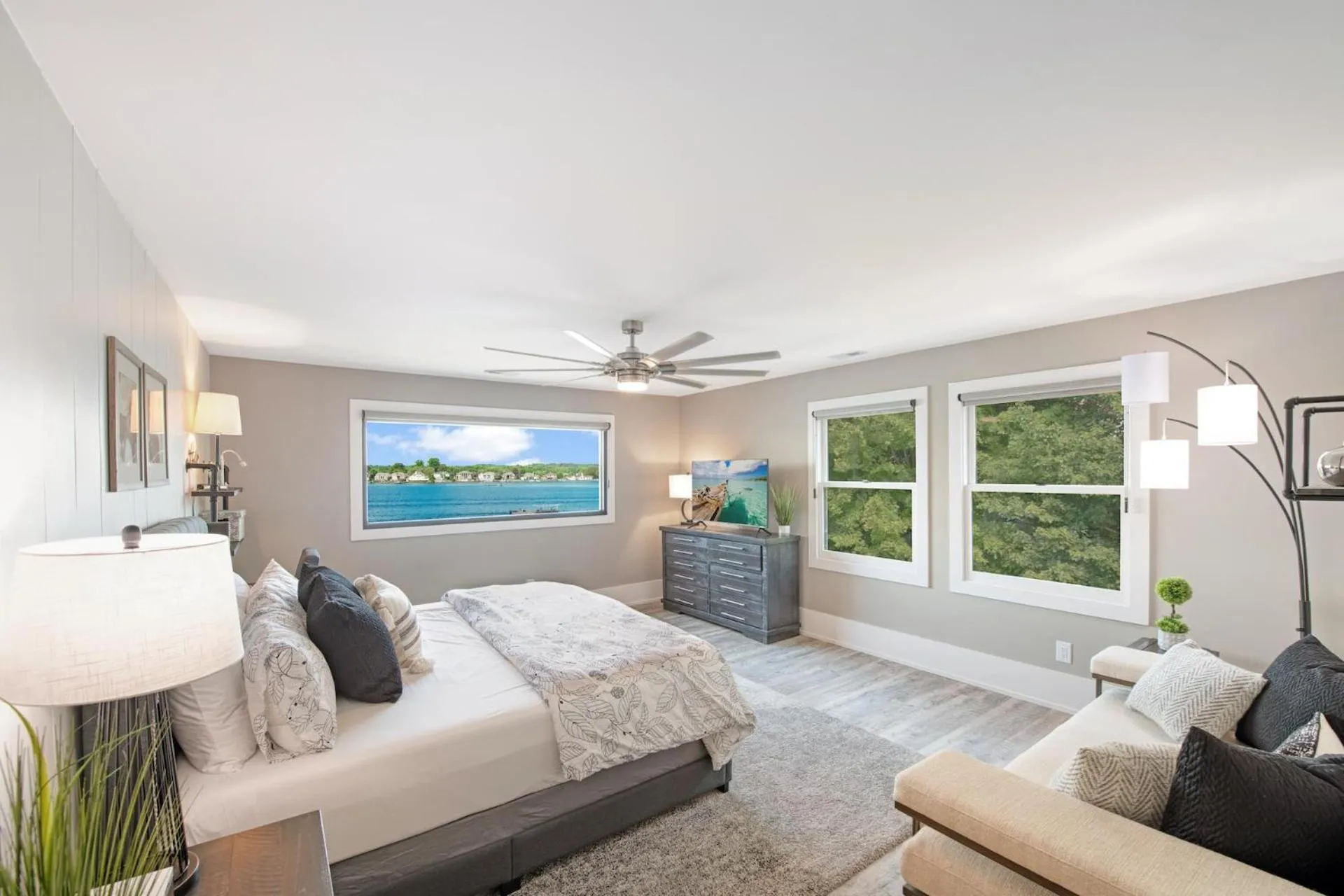 Sterling on Strawpocket