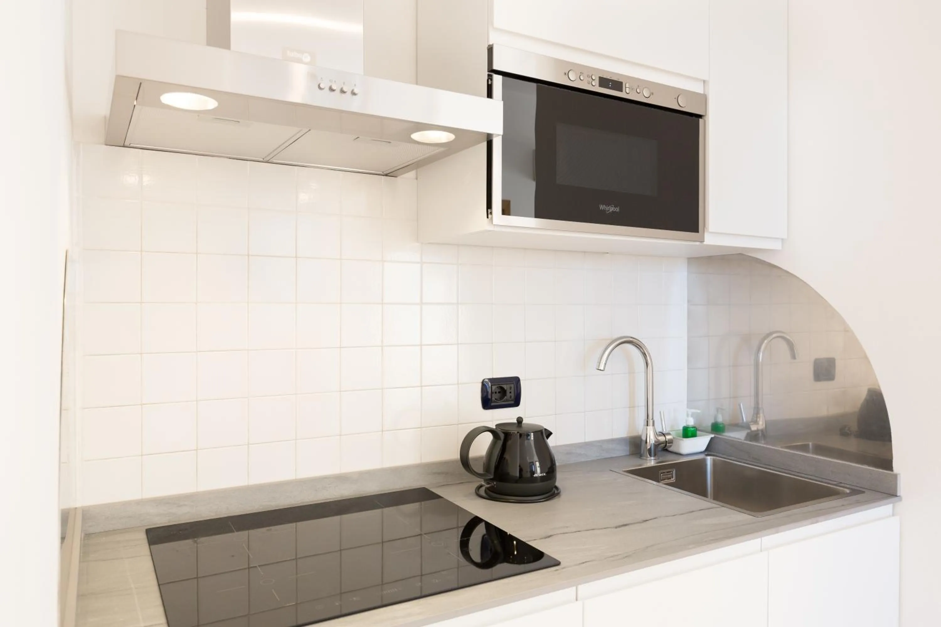 Kitchen or kitchenette in Riviera Residence