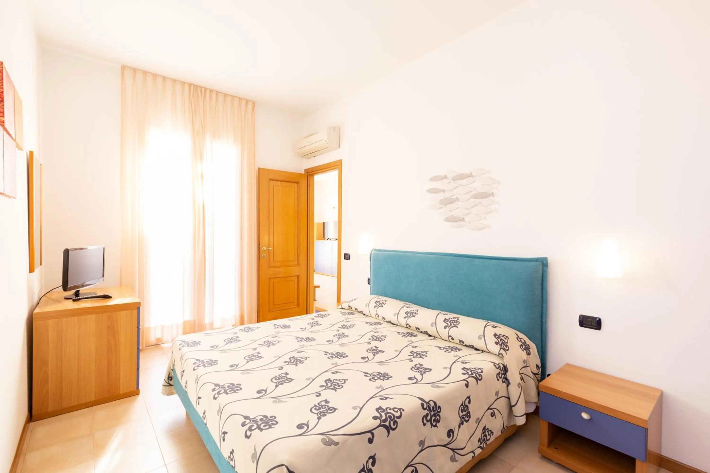 Bedroom, Bed in Riviera Residence