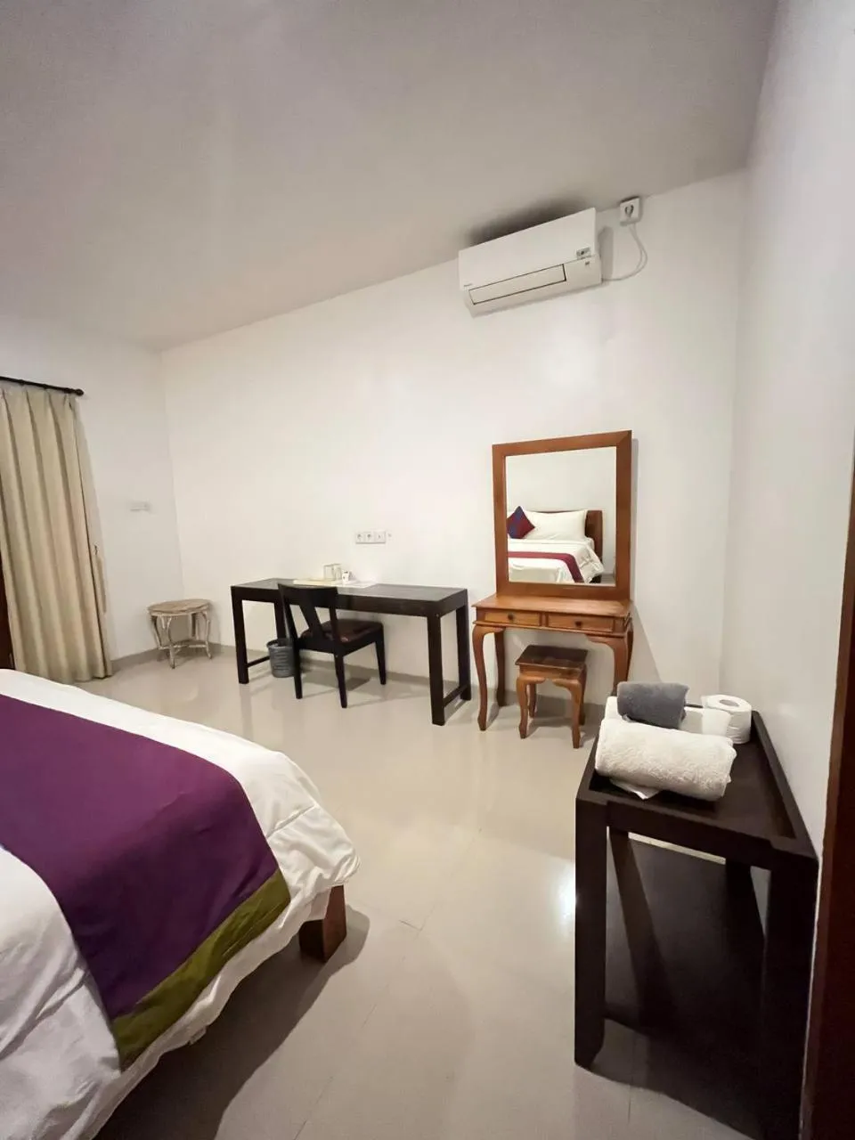 Bed in Pererenan nengah guest house canggu