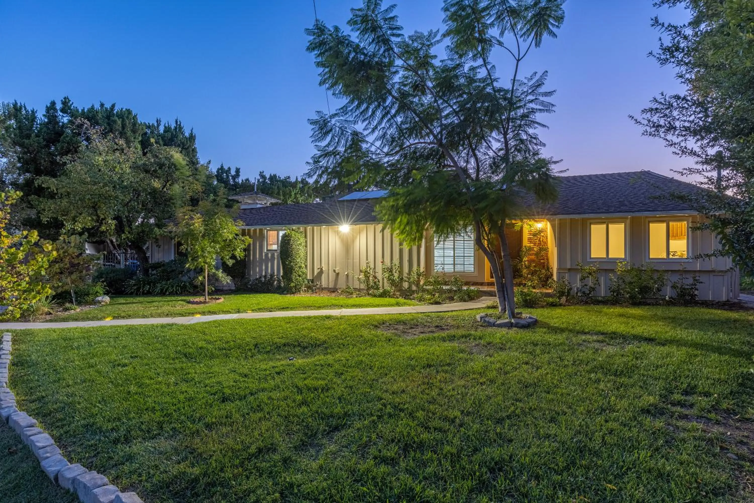 Spacious Home with Garden & Pool