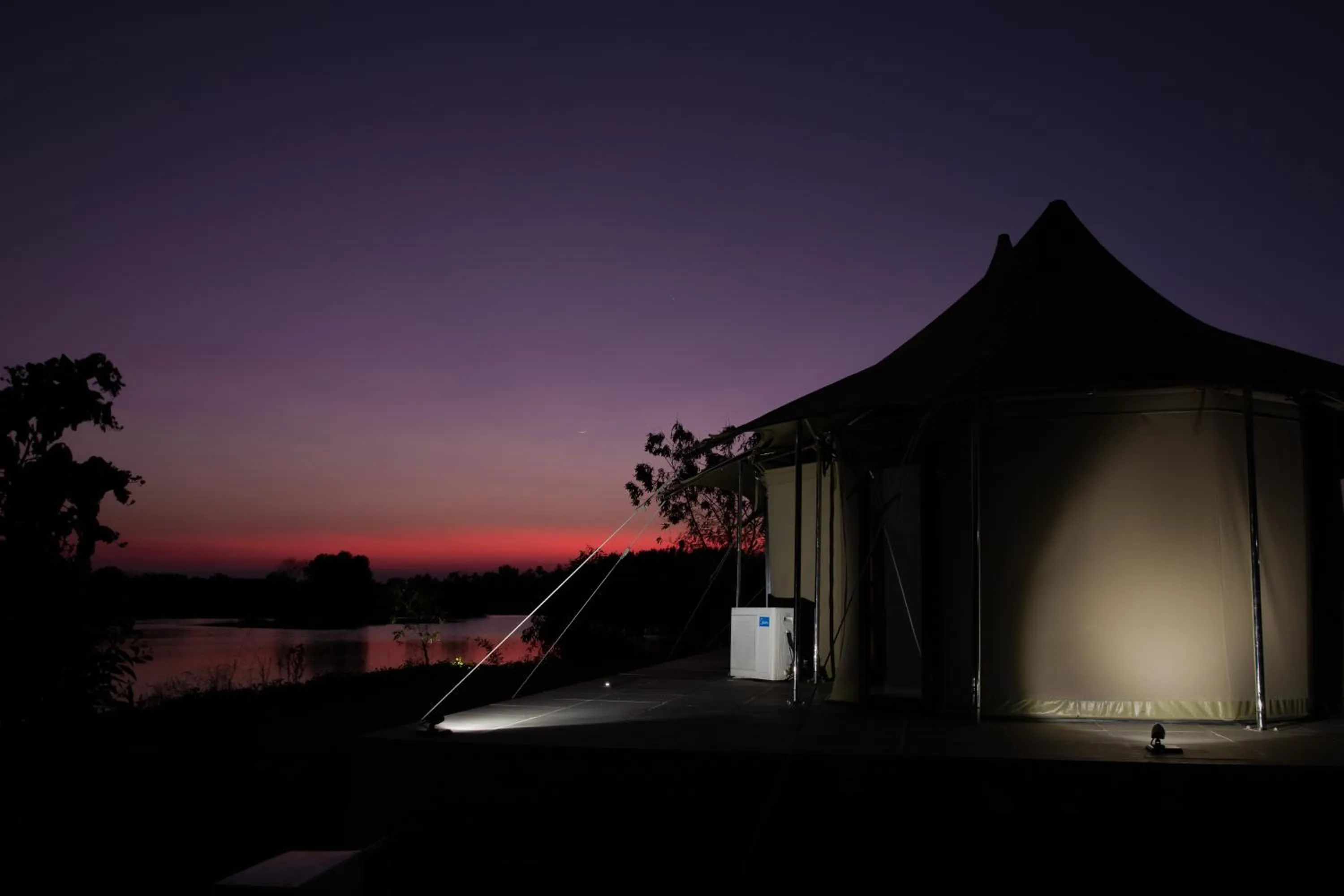 Sunset in The Alampara Resort - Luxury Boutique Glamping & Water sports
