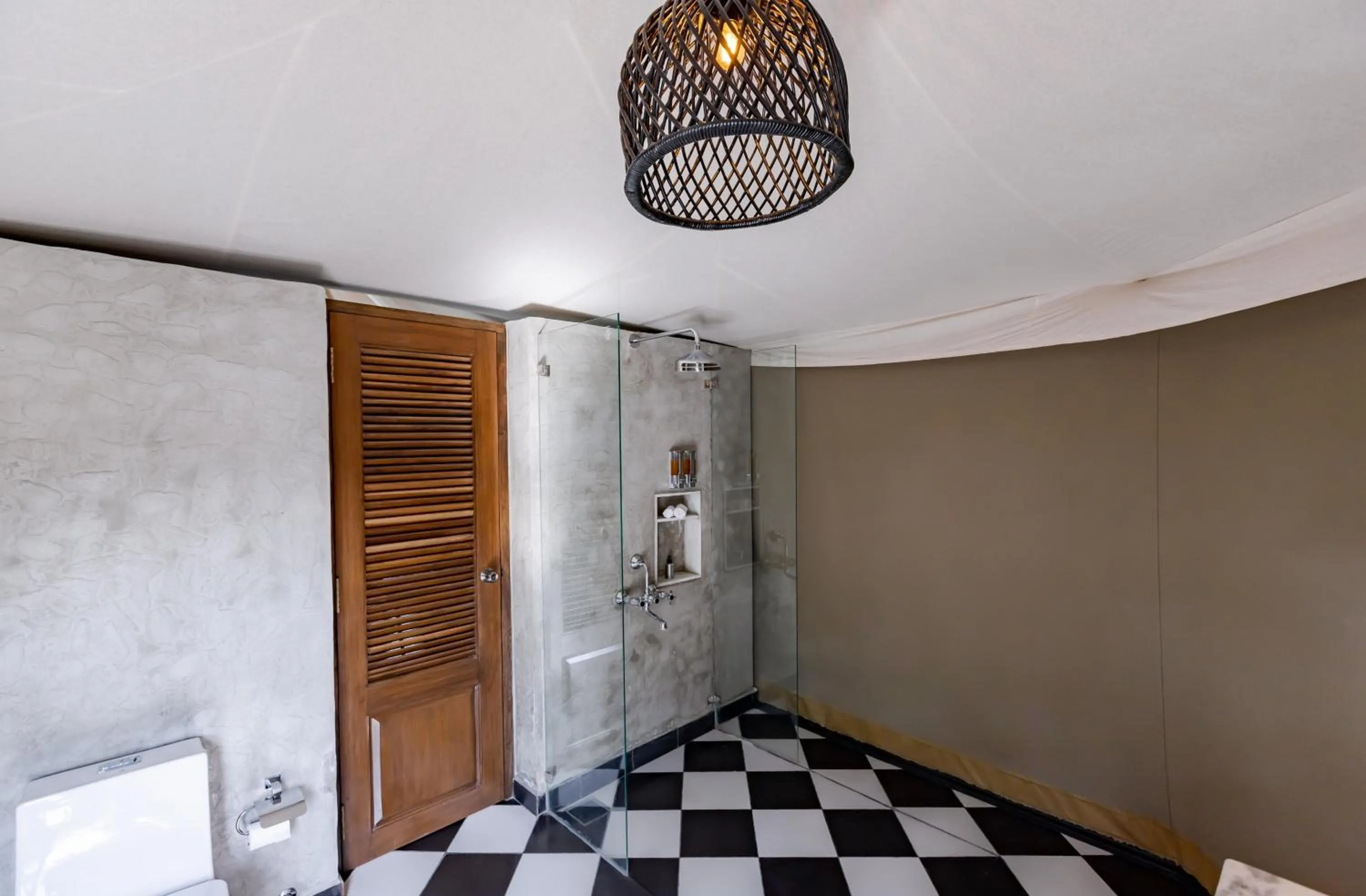 Bathroom in The Alampara Resort - Luxury Boutique Glamping & Water sports