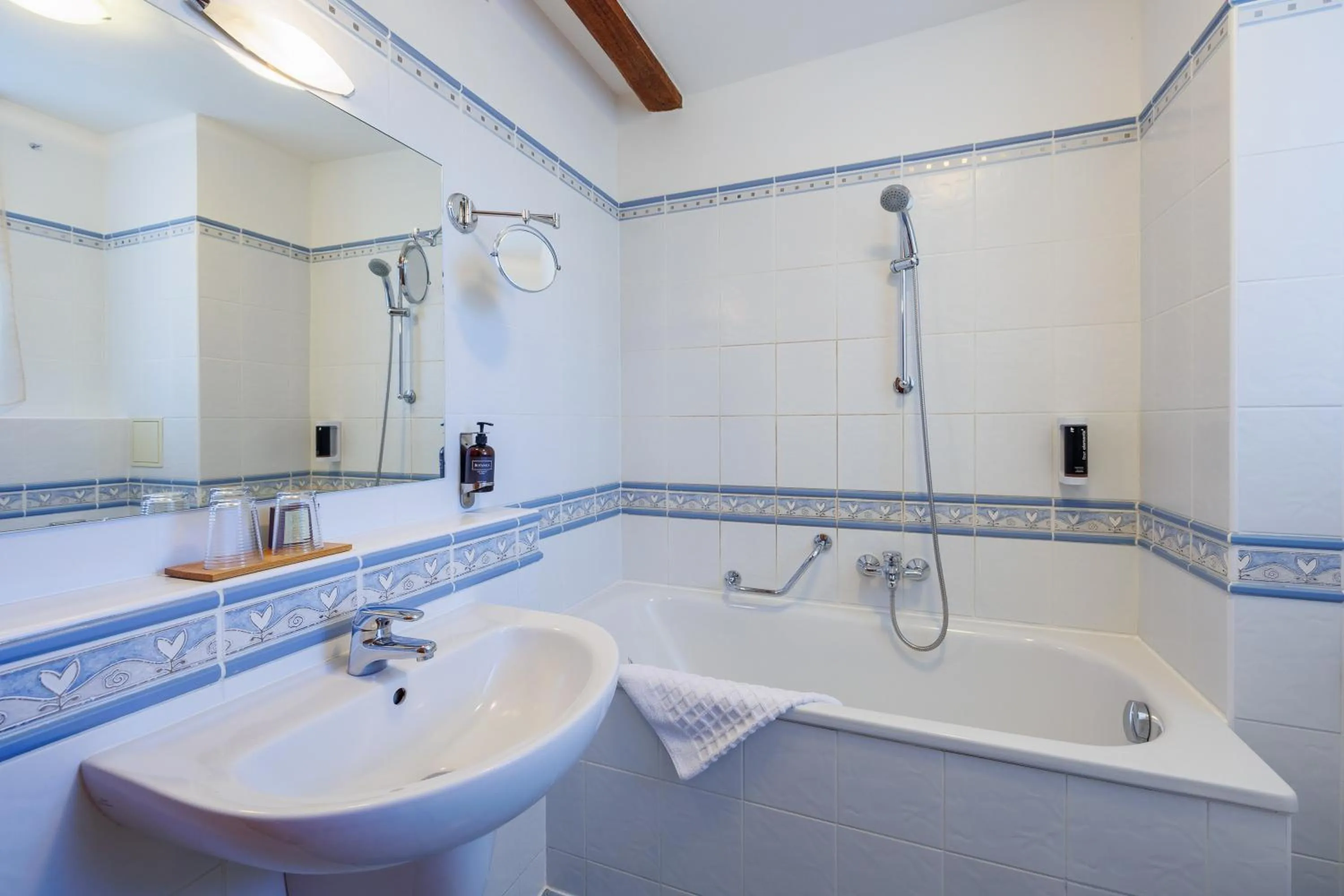 Bath in Hotel U Zámečku Cihelny