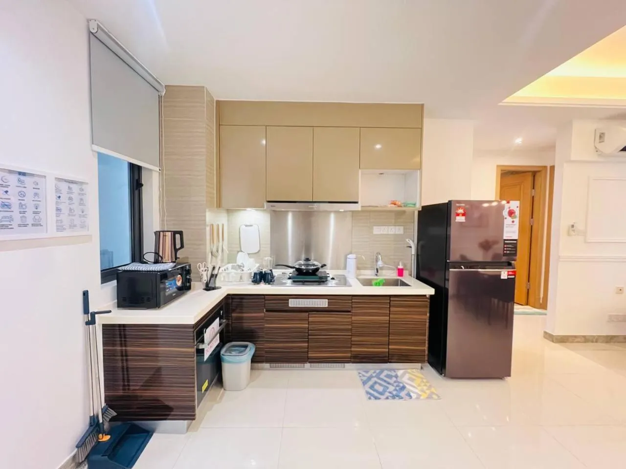 R&F PRINCESS COVE by ANJU