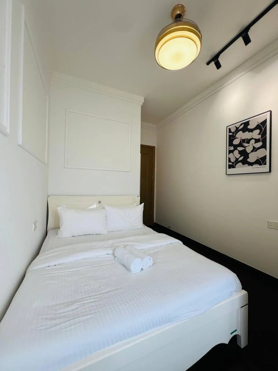 Bed in R&F PRINCESS COVE by ANJU