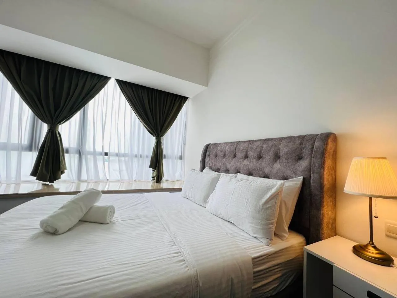 Bed in R&F PRINCESS COVE by ANJU