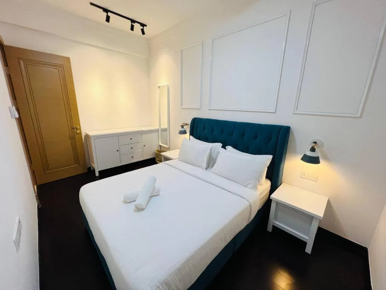 Bed in R&F PRINCESS COVE by ANJU