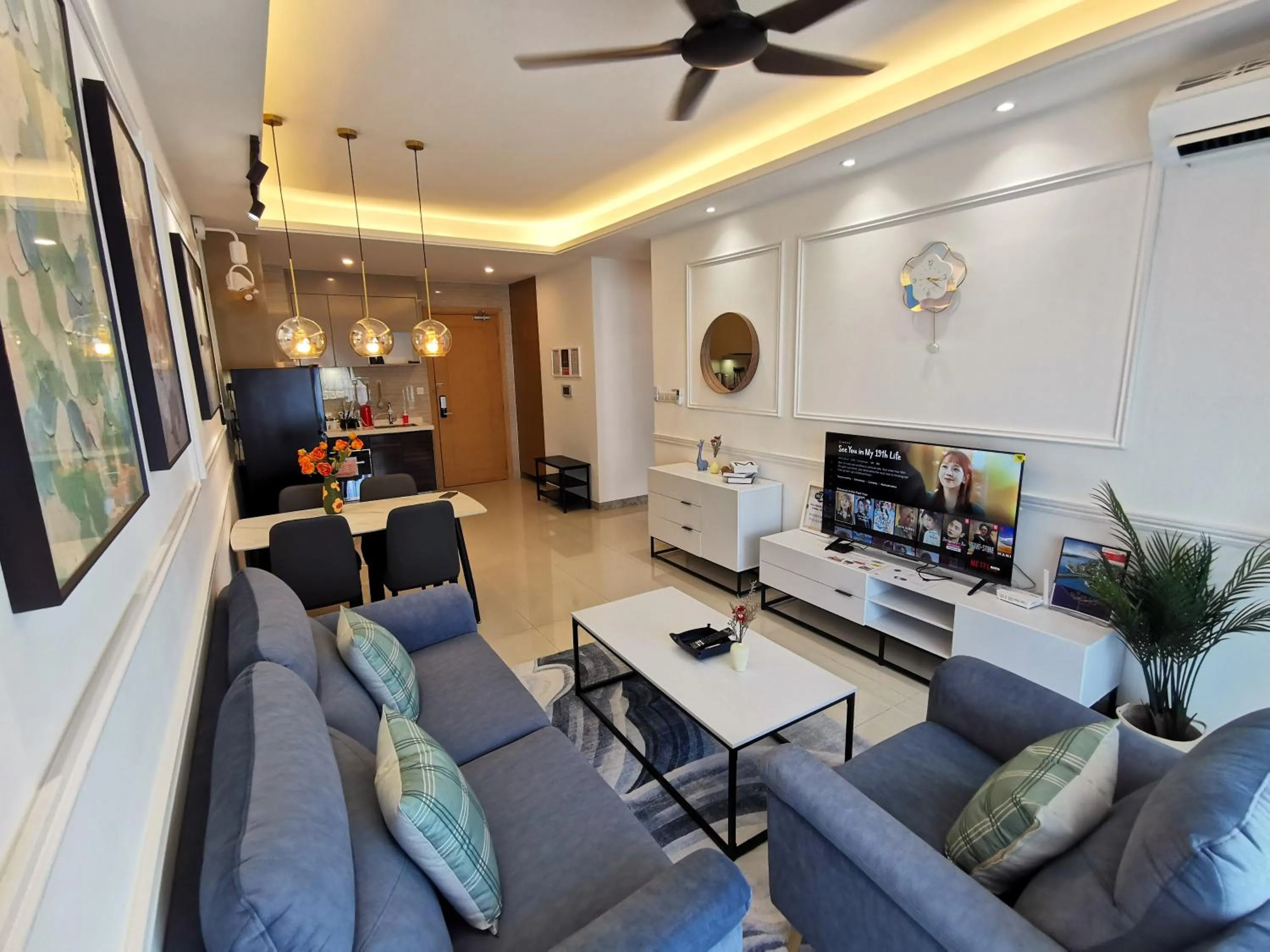 R&F PRINCESS COVE by ANJU