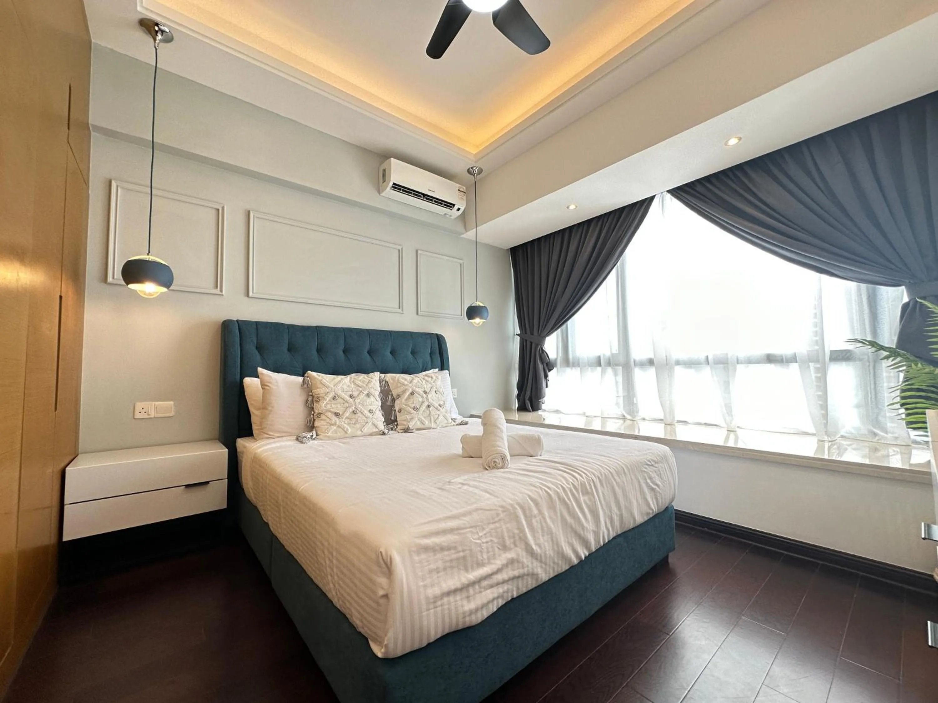 Bed in R&F PRINCESS COVE by ANJU