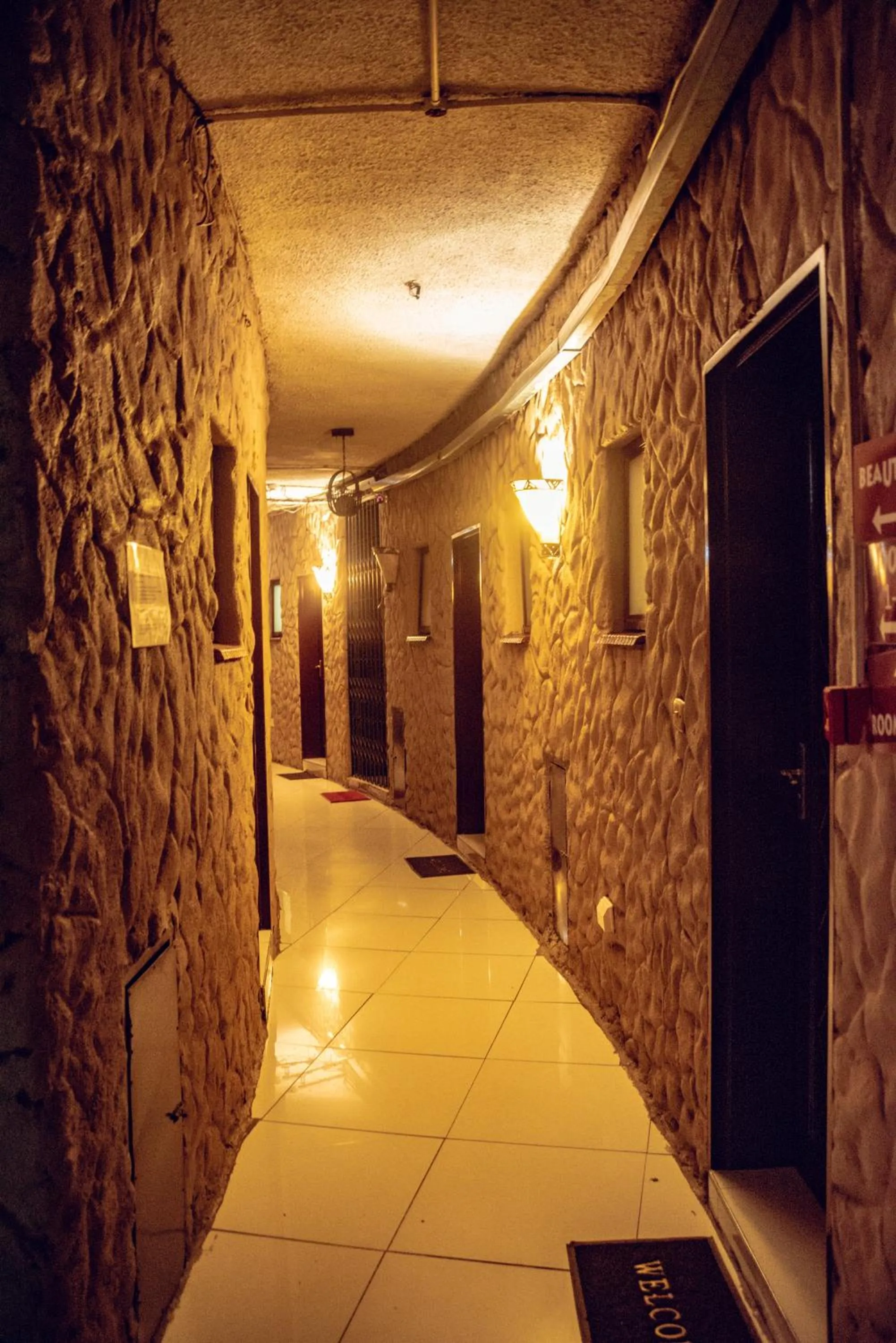 Facade/entrance in African Home Hotel