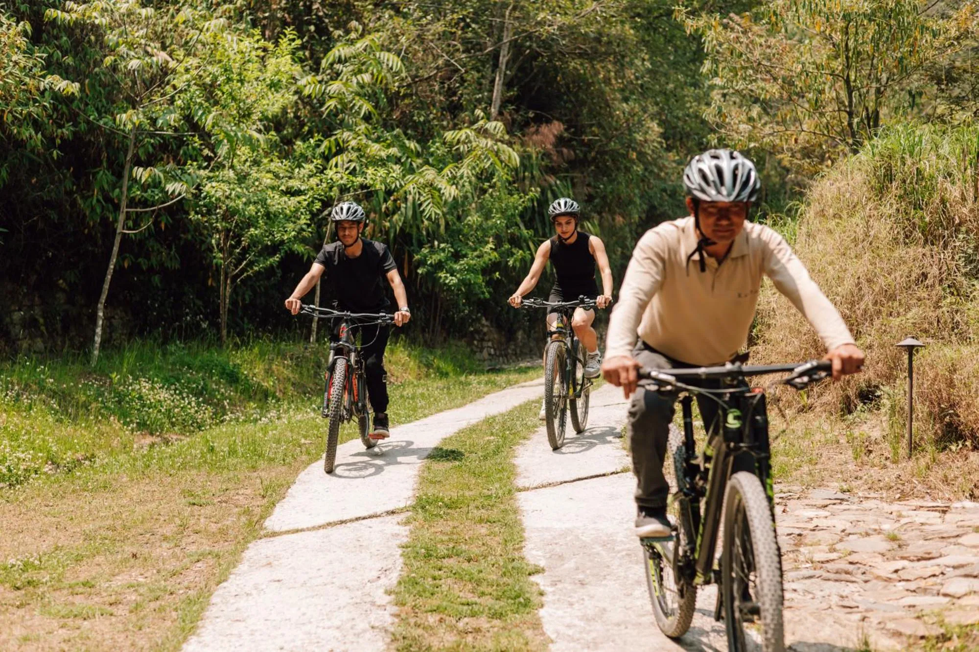 Cycling in Kavya Himalayas