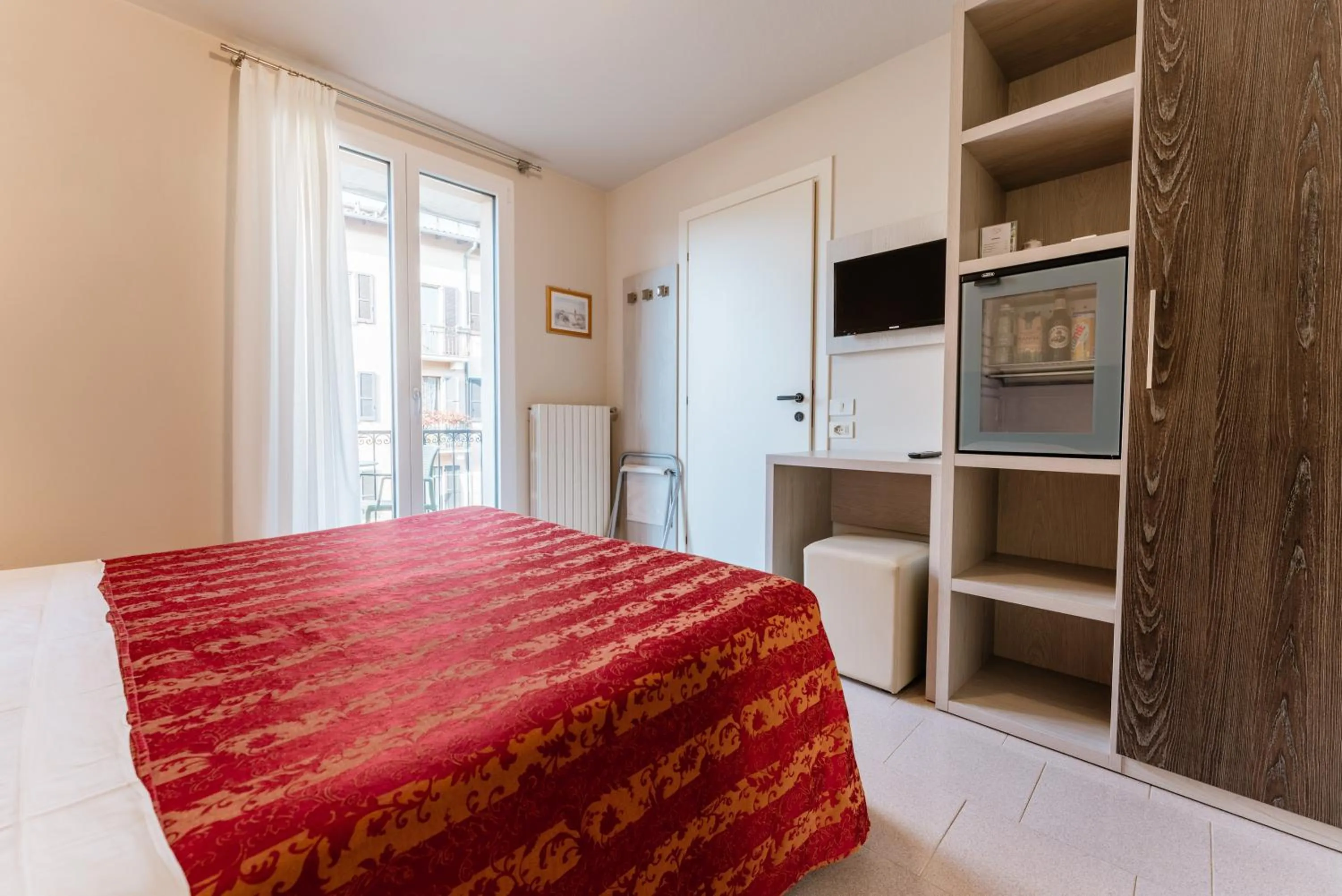 Bed in Hotel Eden Salò