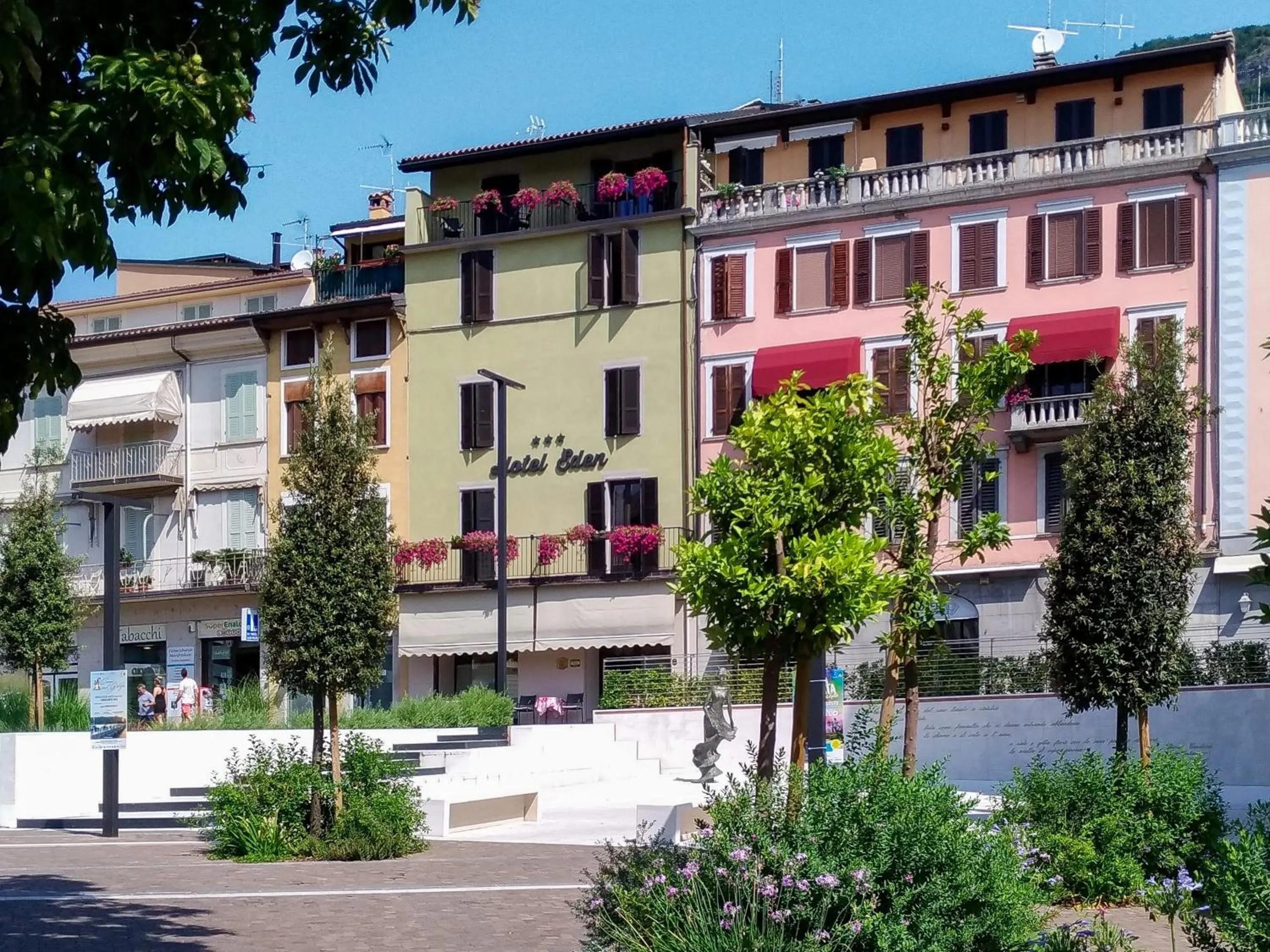 Property building in Hotel Eden Salò