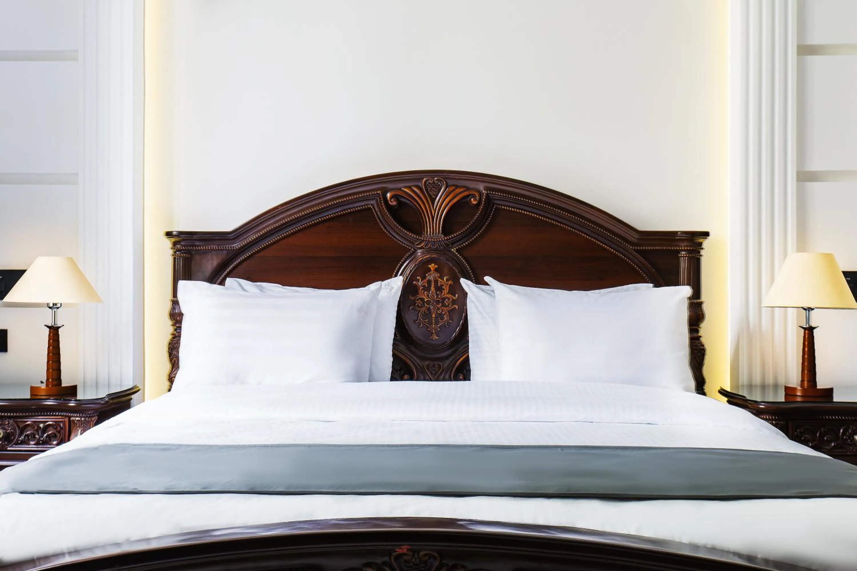 Bed in Grand Nur Hotel