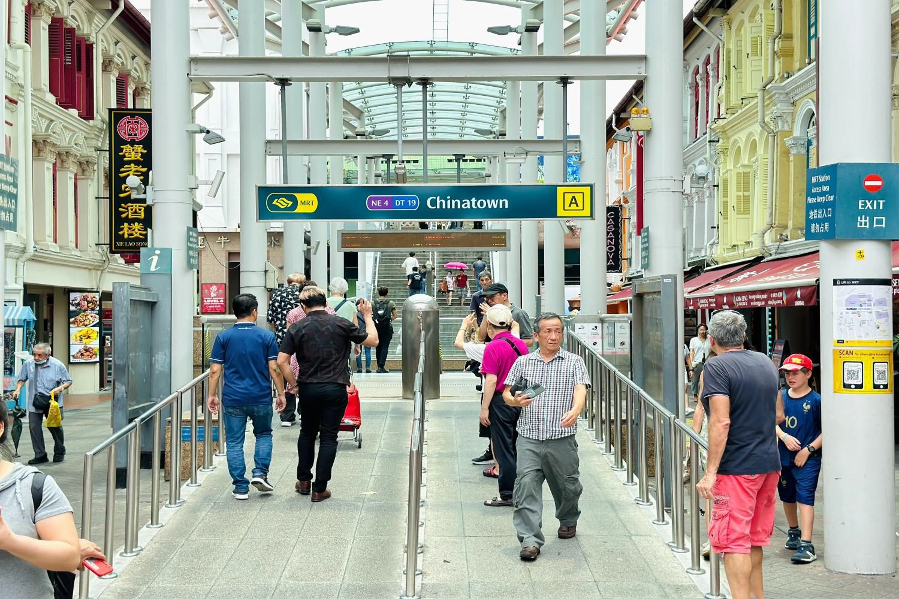 Nearby landmark in Rucksack Inn Temple Street