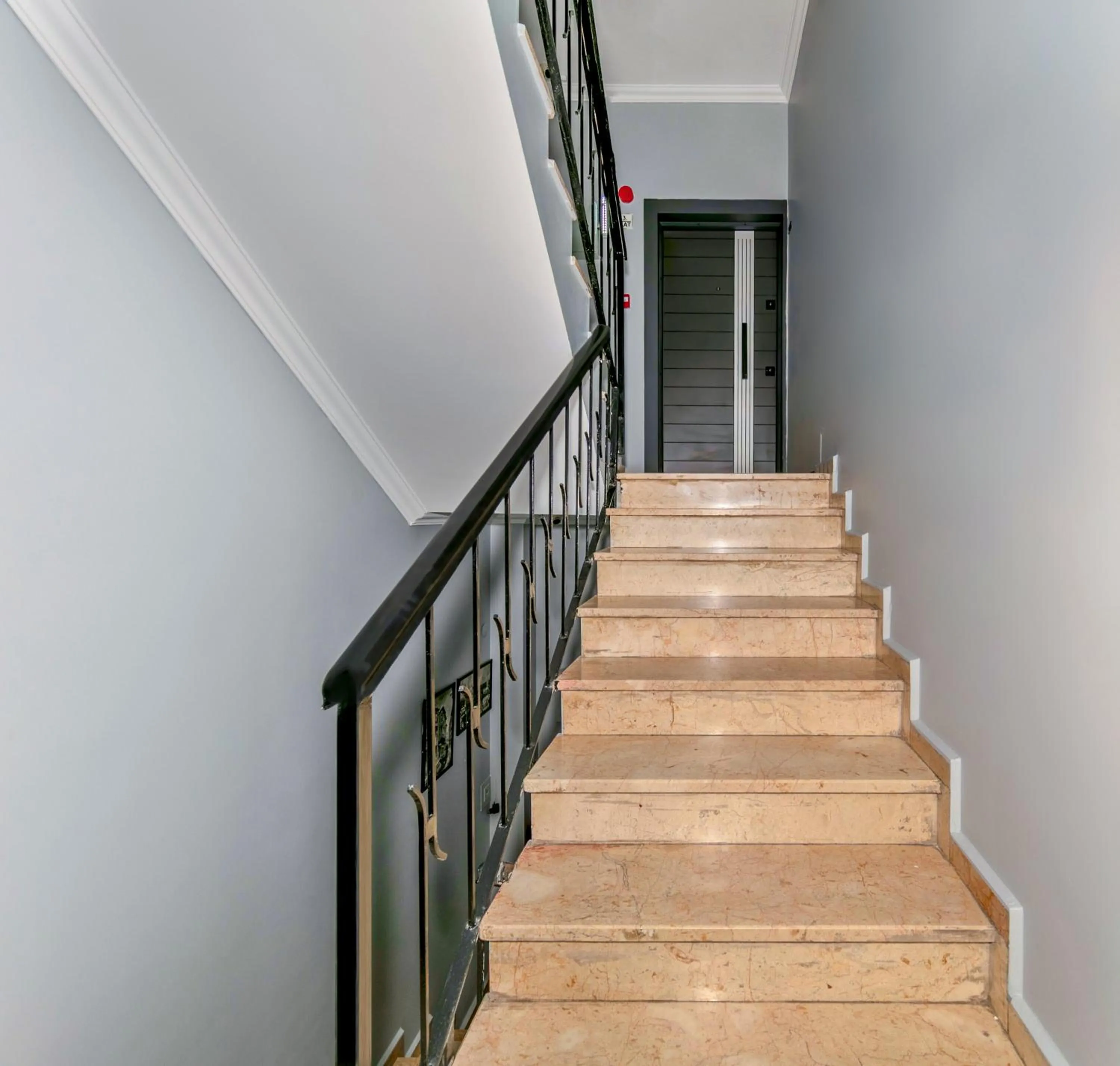 Property building in Lavanta Hotel