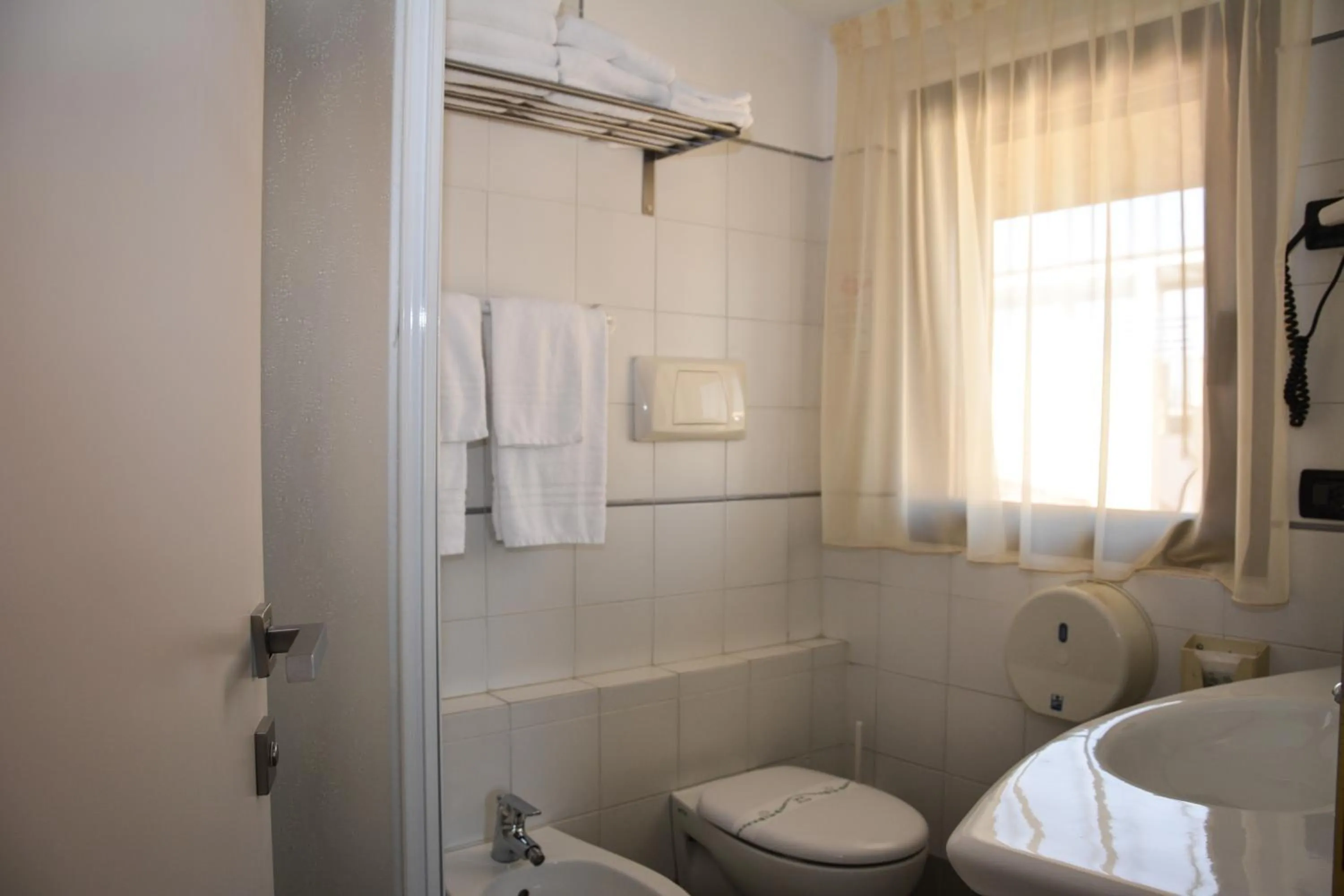 Shower in Hotel Arena