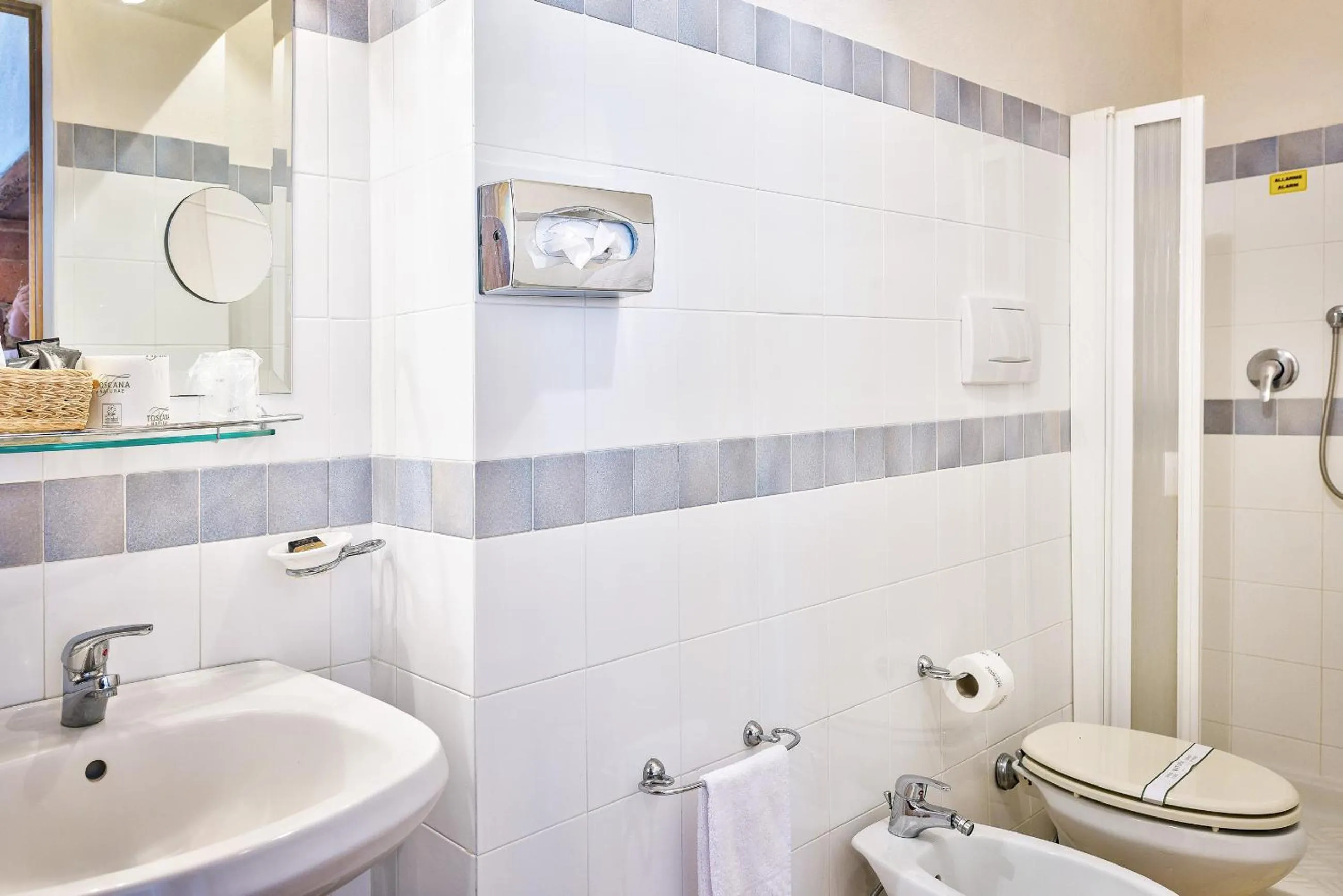 Bathroom in Hotel Borgo Casabianca