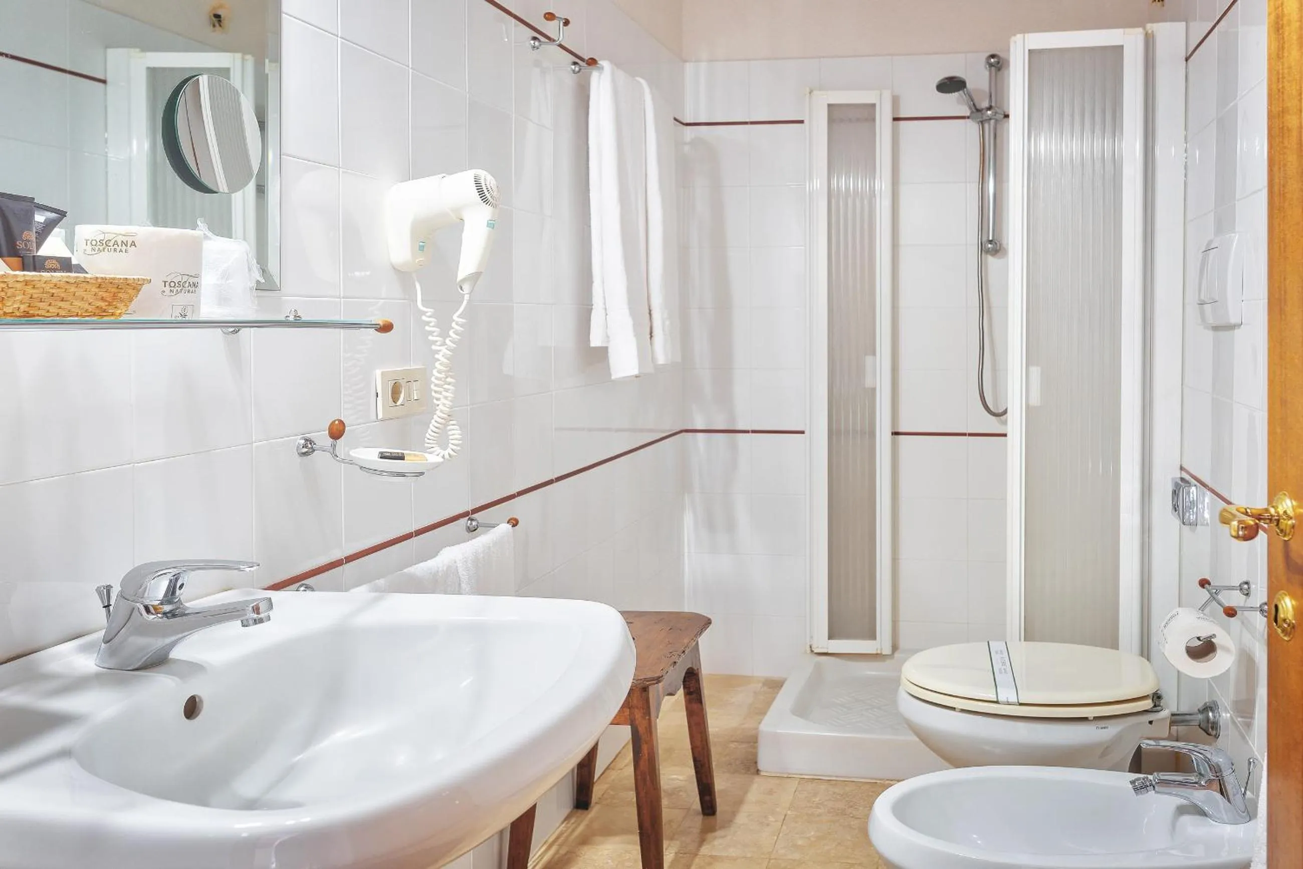 Bathroom in Hotel Borgo Casabianca