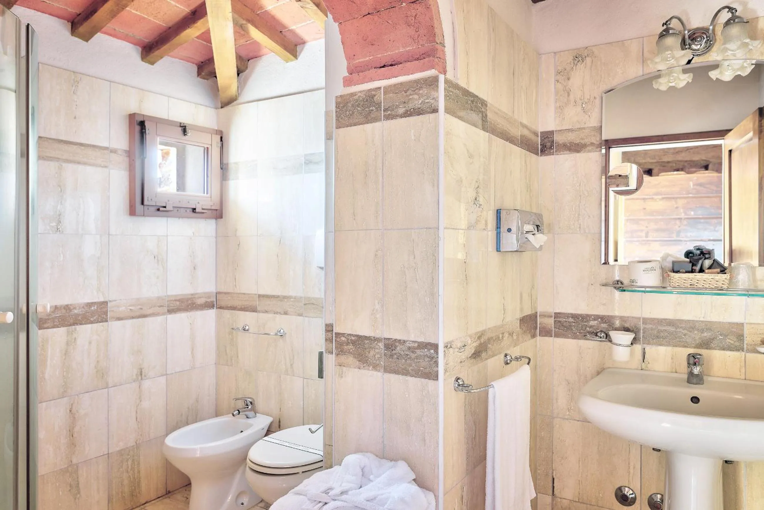 Bathroom in Hotel Borgo Casabianca