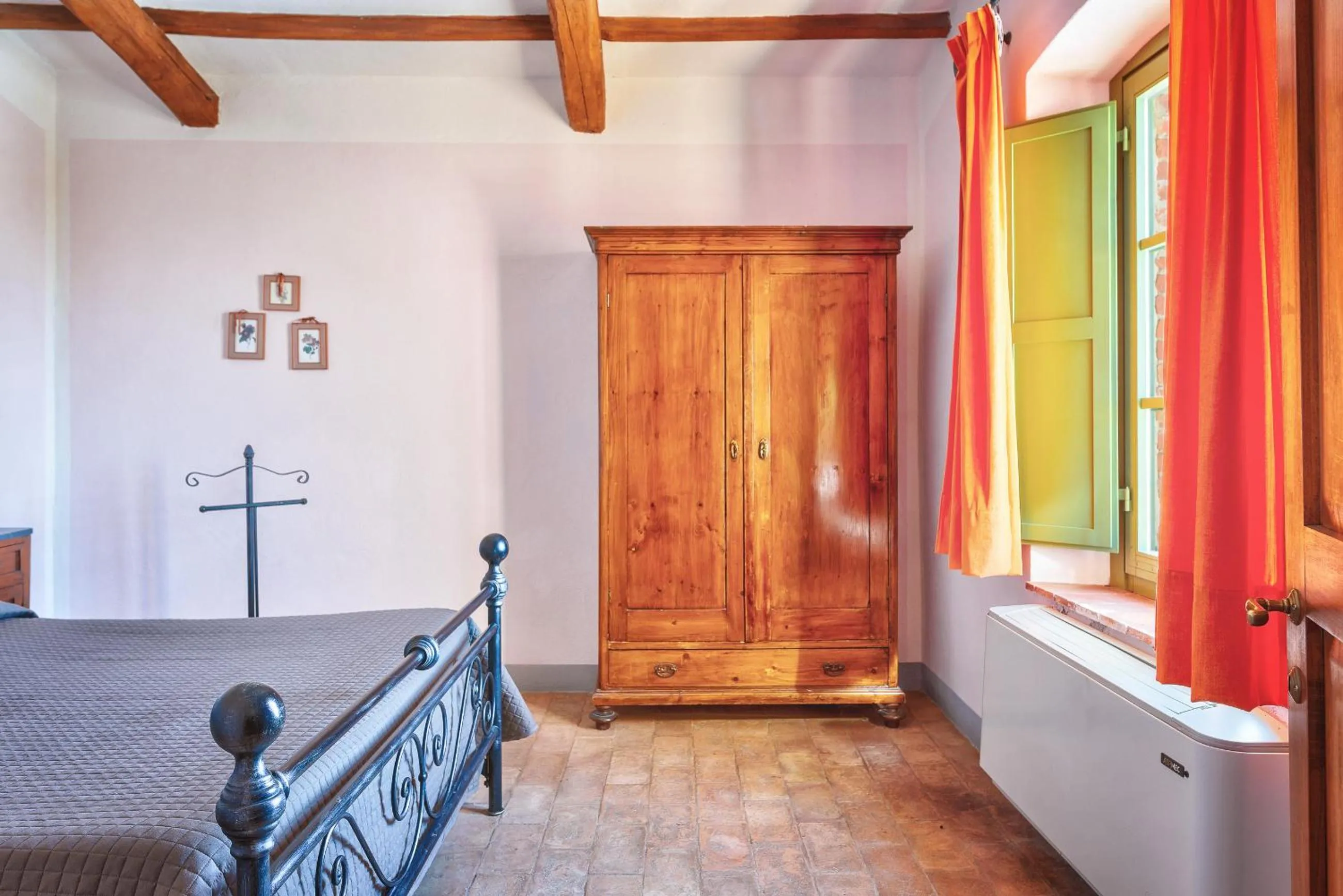 Bedroom in Hotel Borgo Casabianca