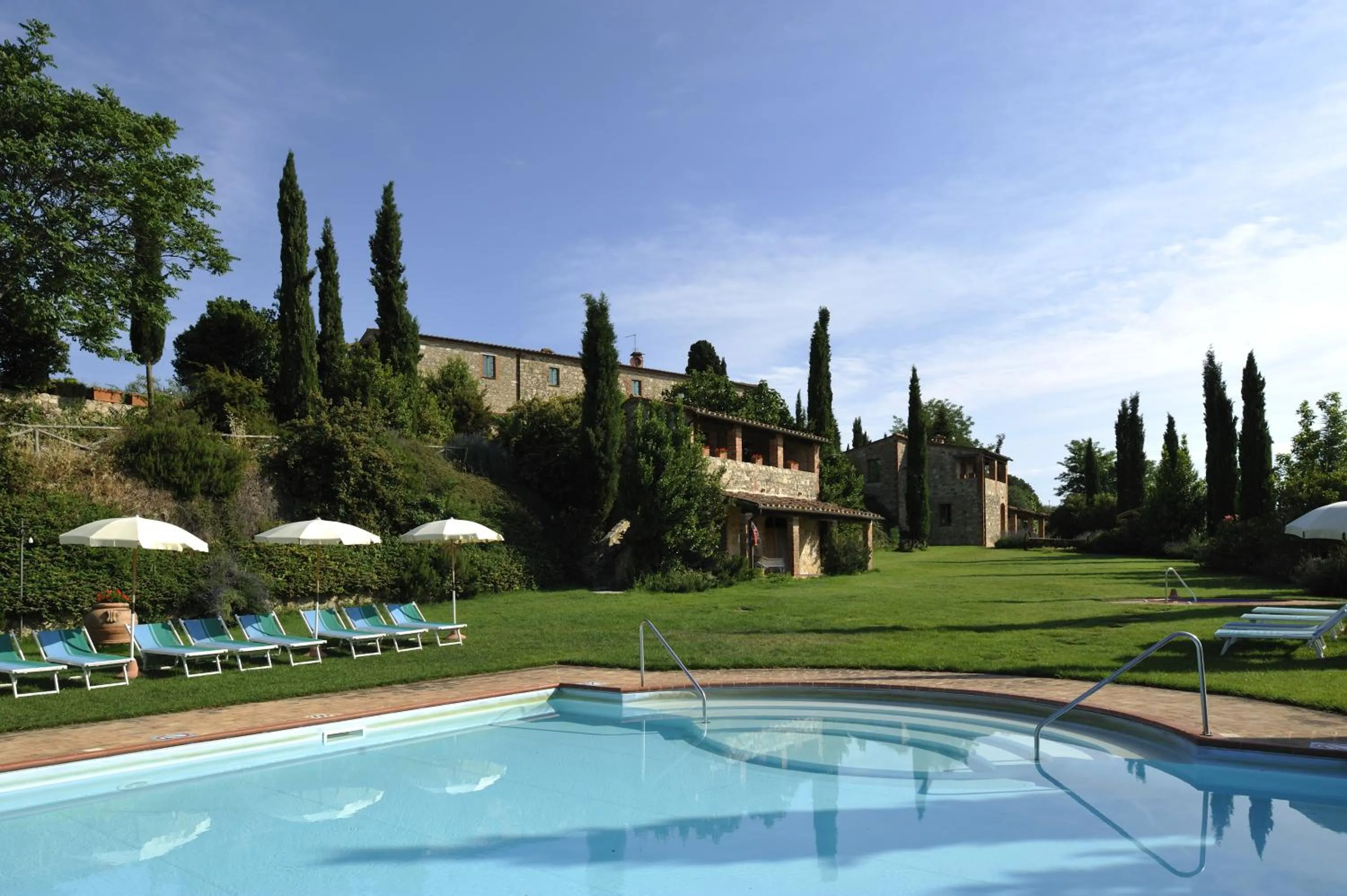 Swimming pool in Hotel Borgo Casabianca