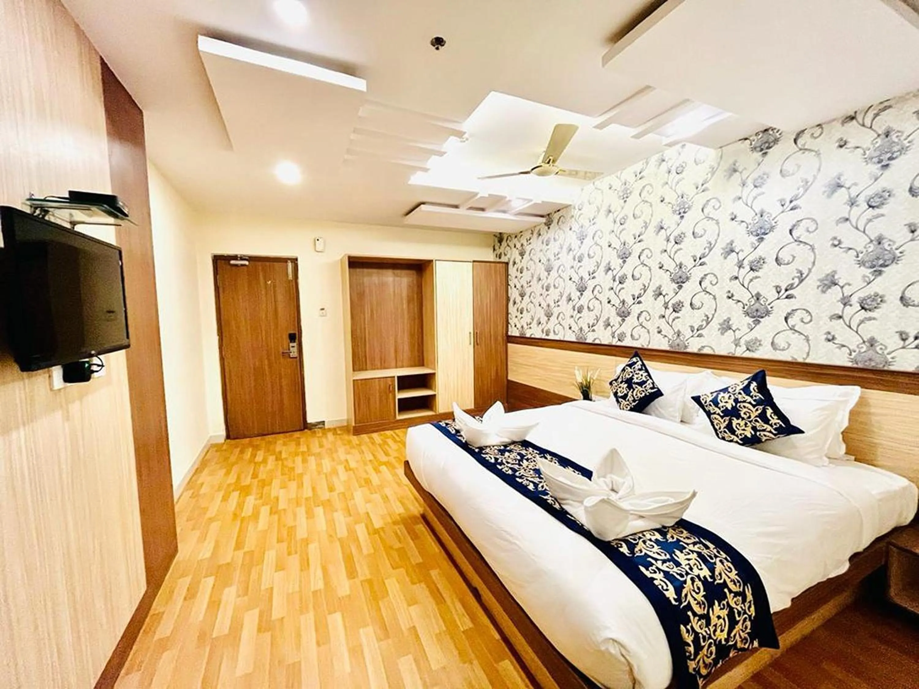 Bed in Hotel SM Deccan Park Airport Zone Shamshabad Hyderabad
