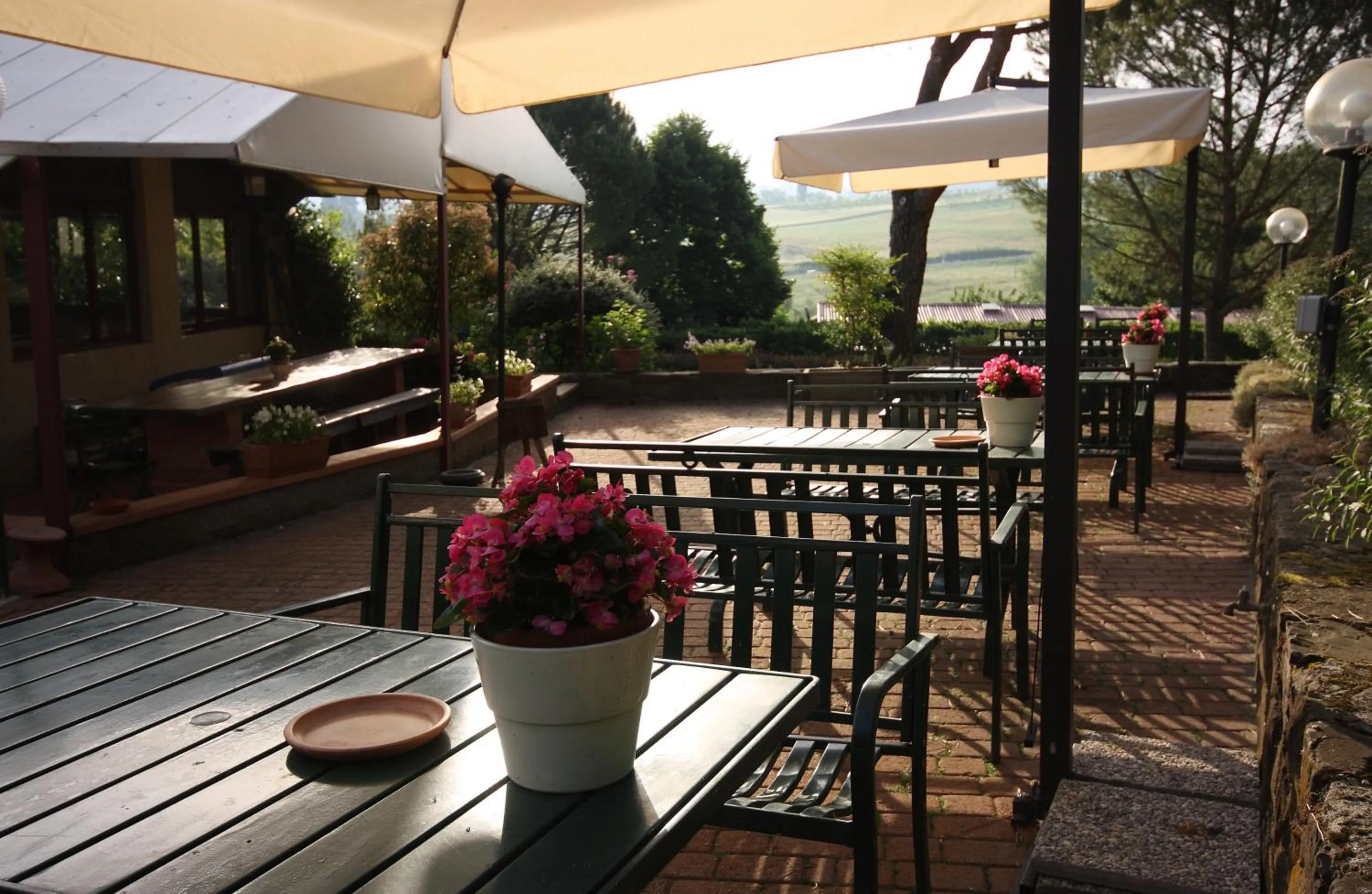 Dining area in Tenuta Il Burchio