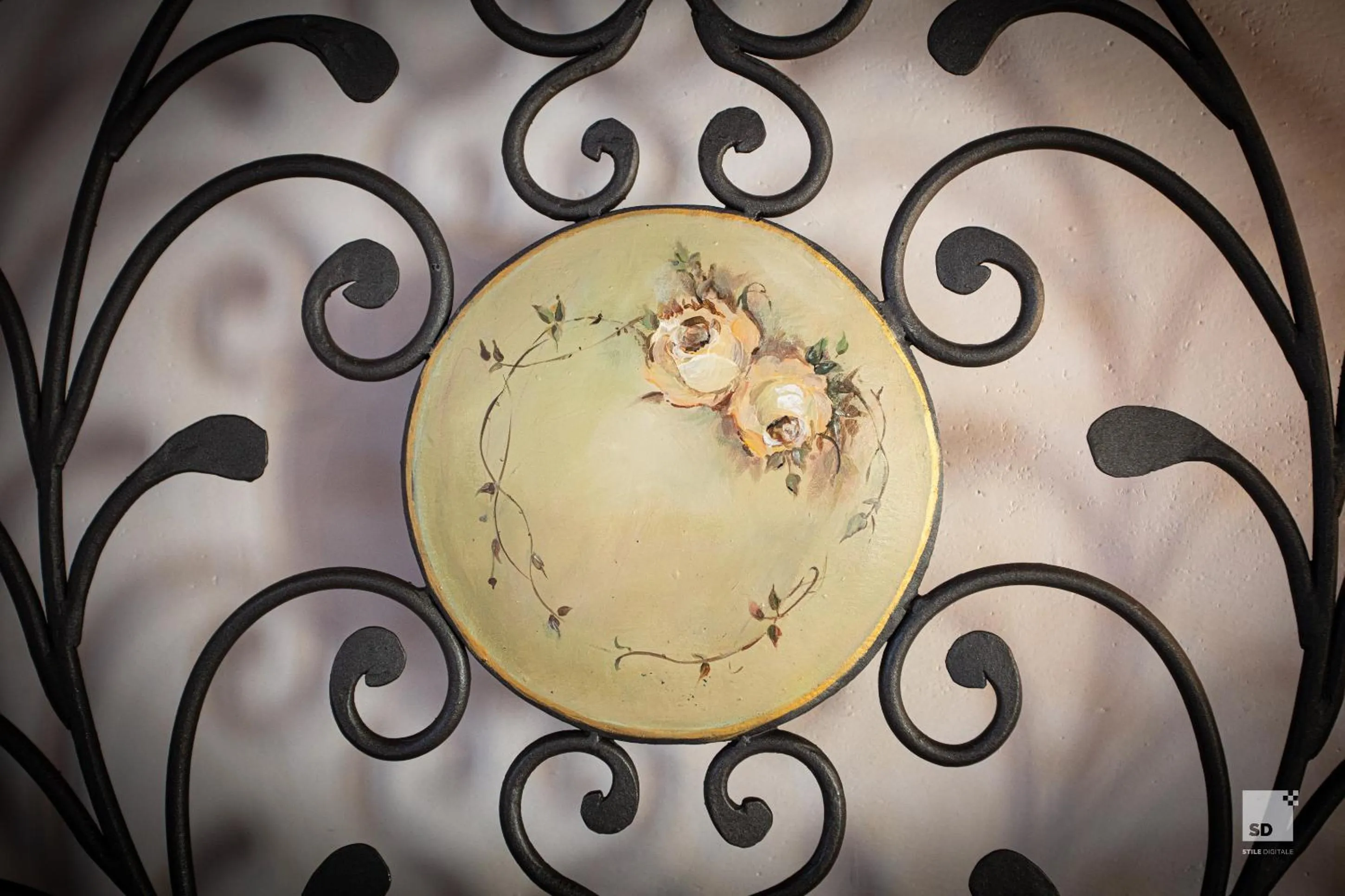 Decorative detail in Tenuta Il Burchio