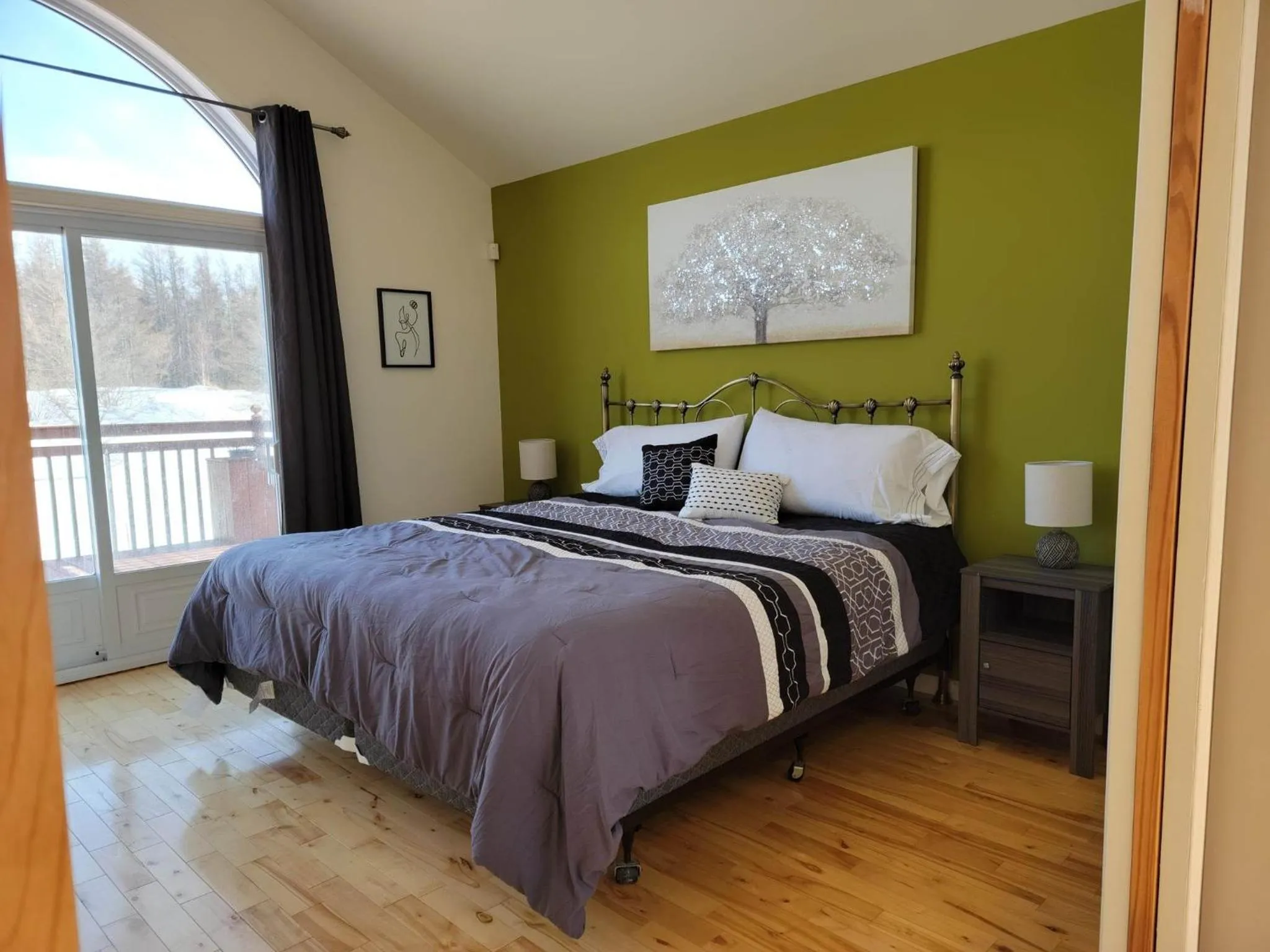 Bedroom, Bed in Motel de la mer