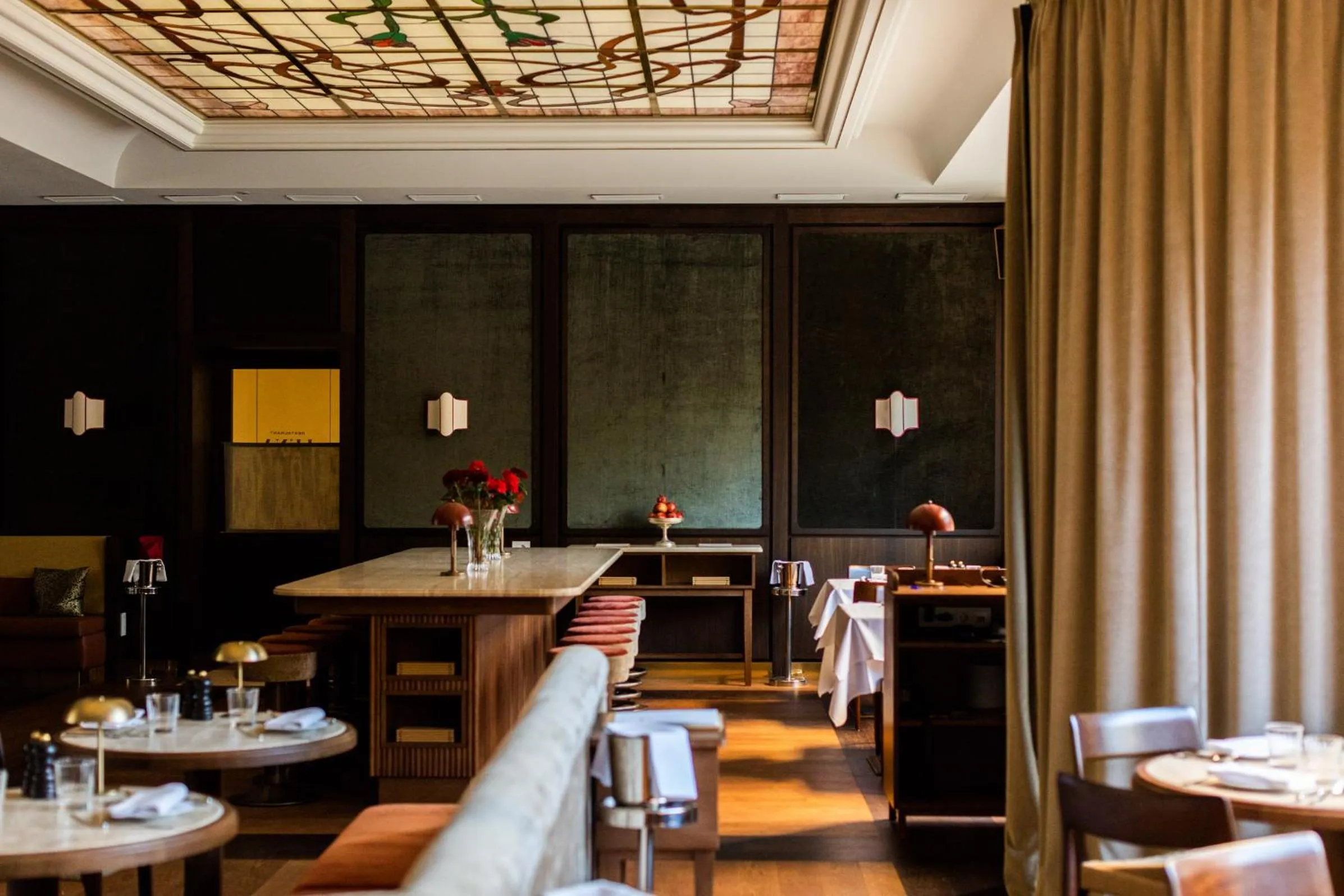 Restaurant/places to eat in Parkhotel Mondschein, a Member of Design Hotels
