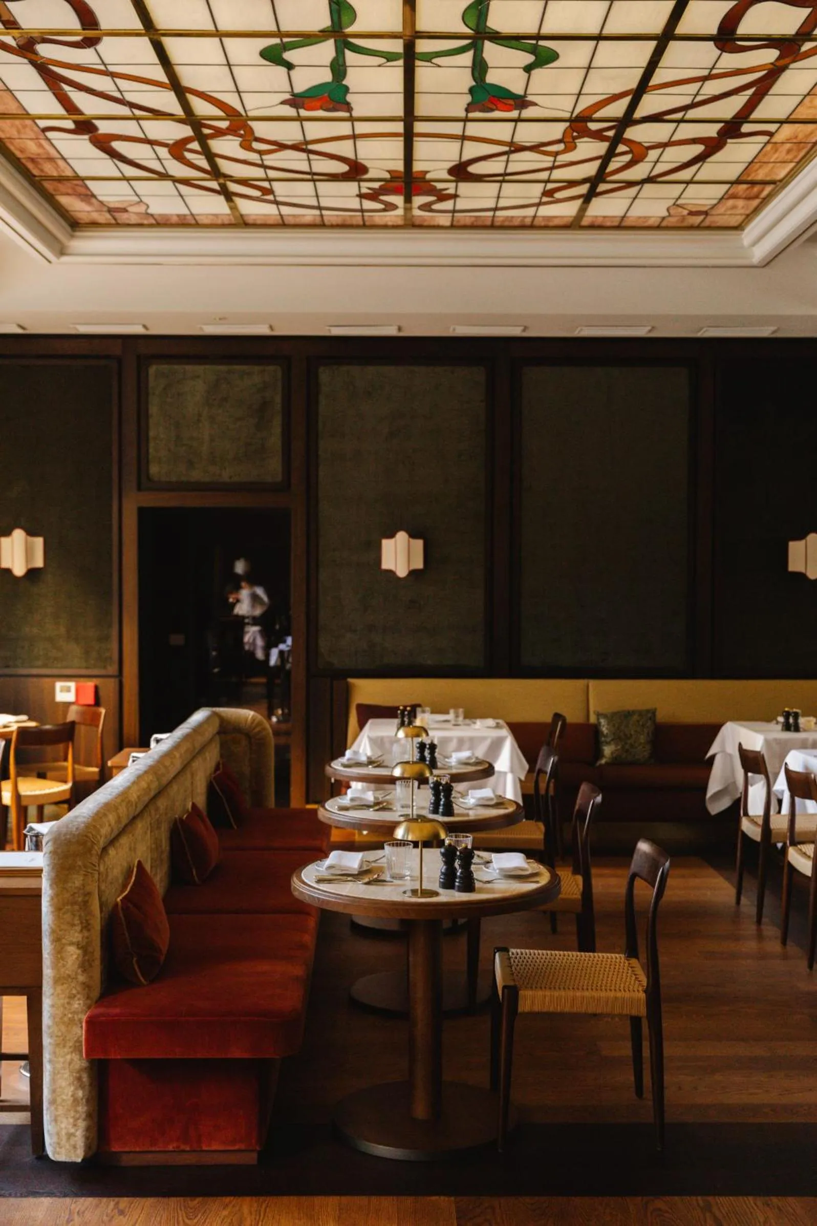 Restaurant/places to eat in Parkhotel Mondschein, a Member of Design Hotels
