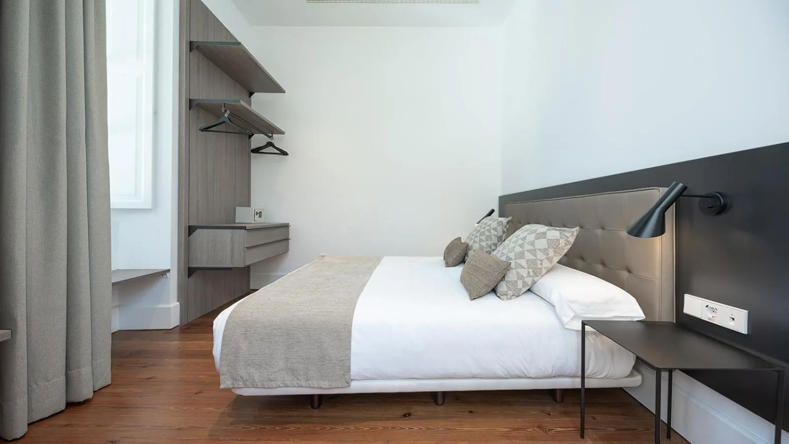 Bed in The Park Suites by IRES LAR