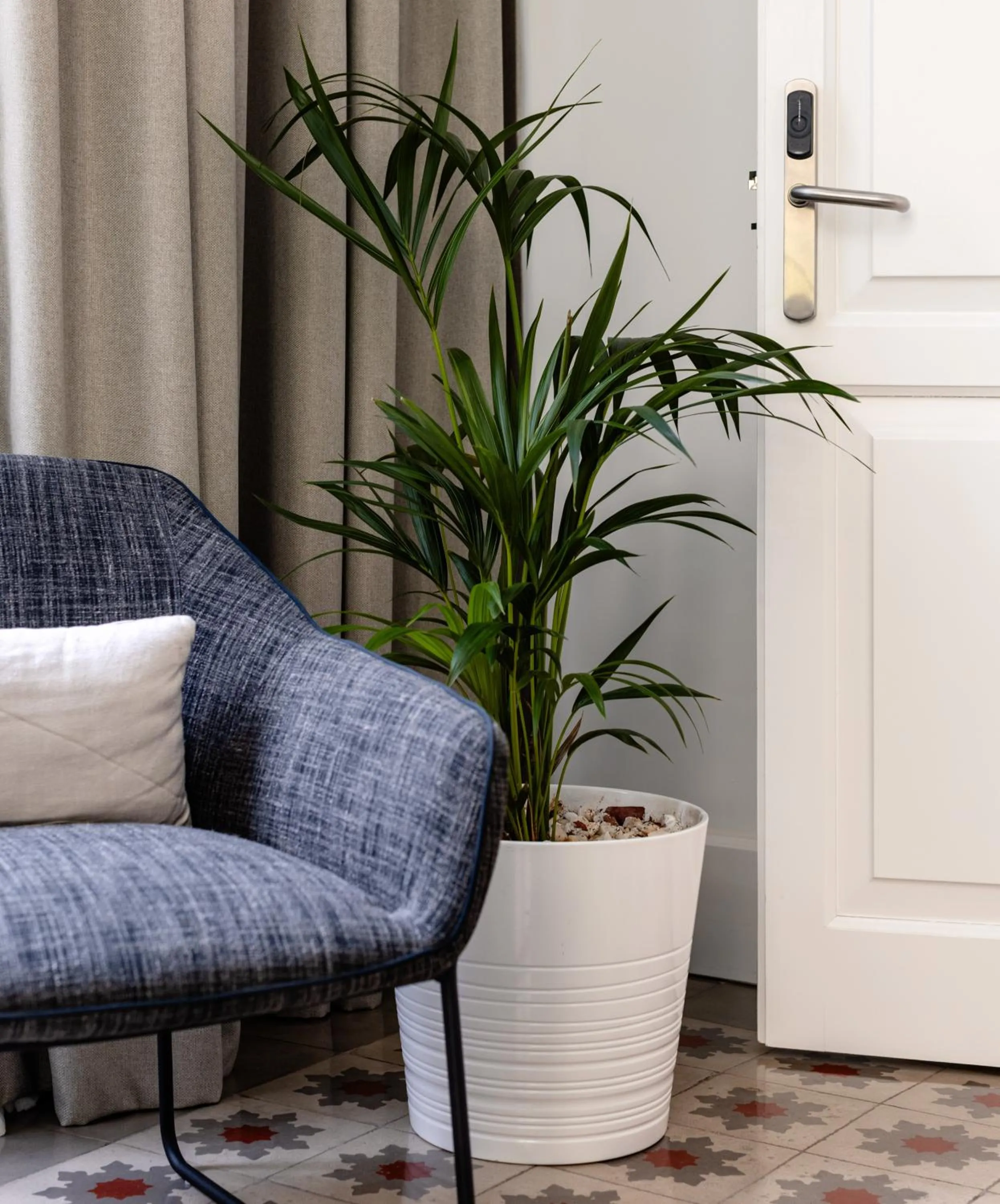 Living room in The Park Suites by IRES LAR