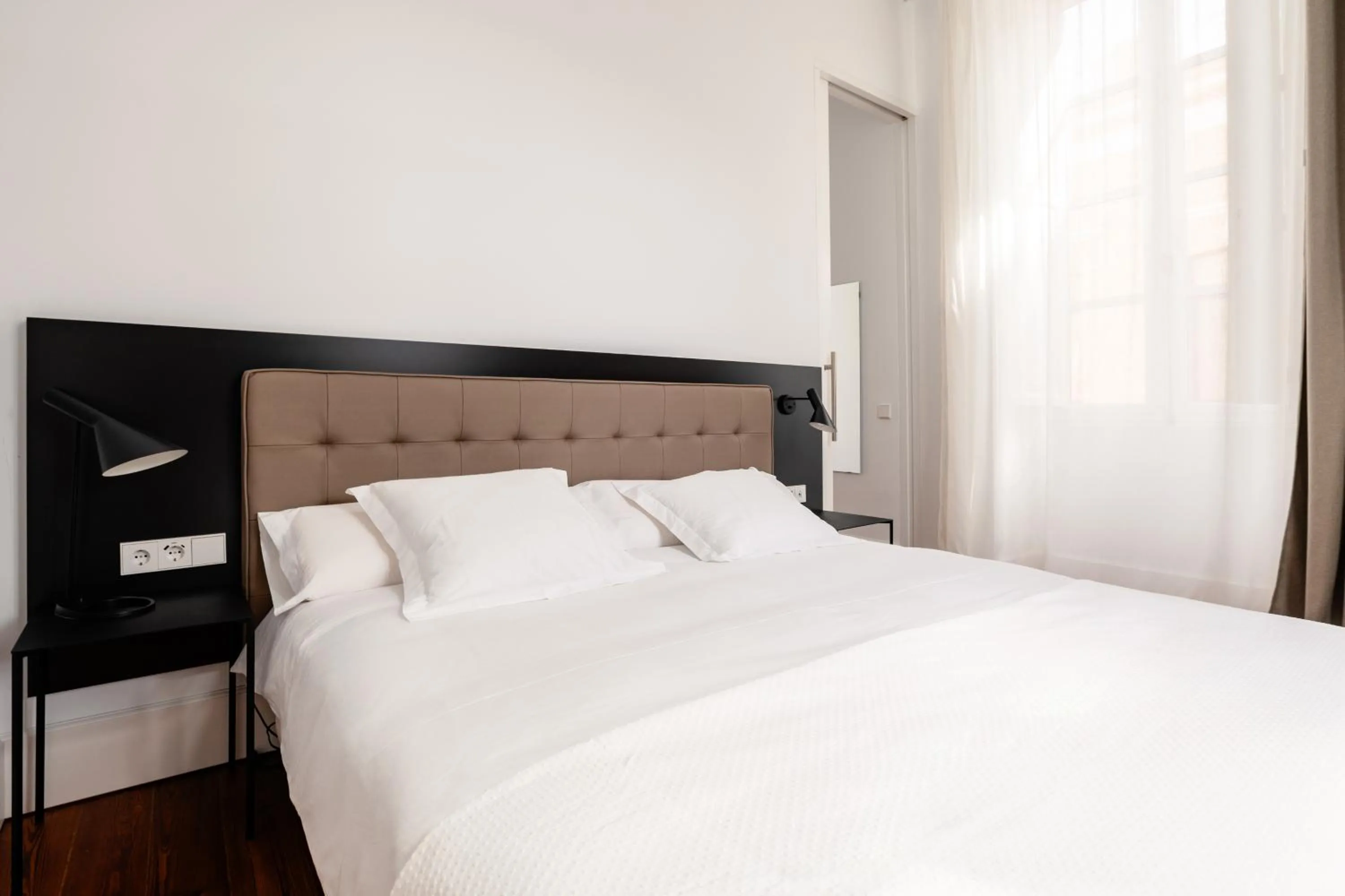 Bed in The Park Suites by IRES LAR