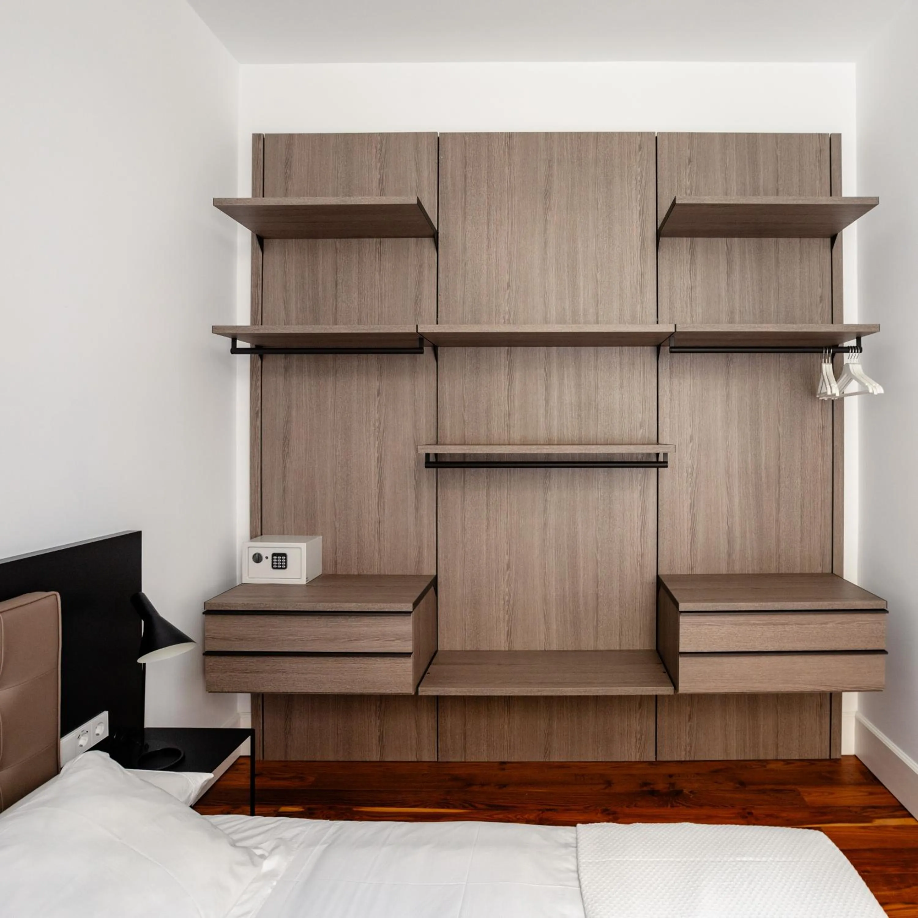 Bedroom in The Park Suites by IRES LAR