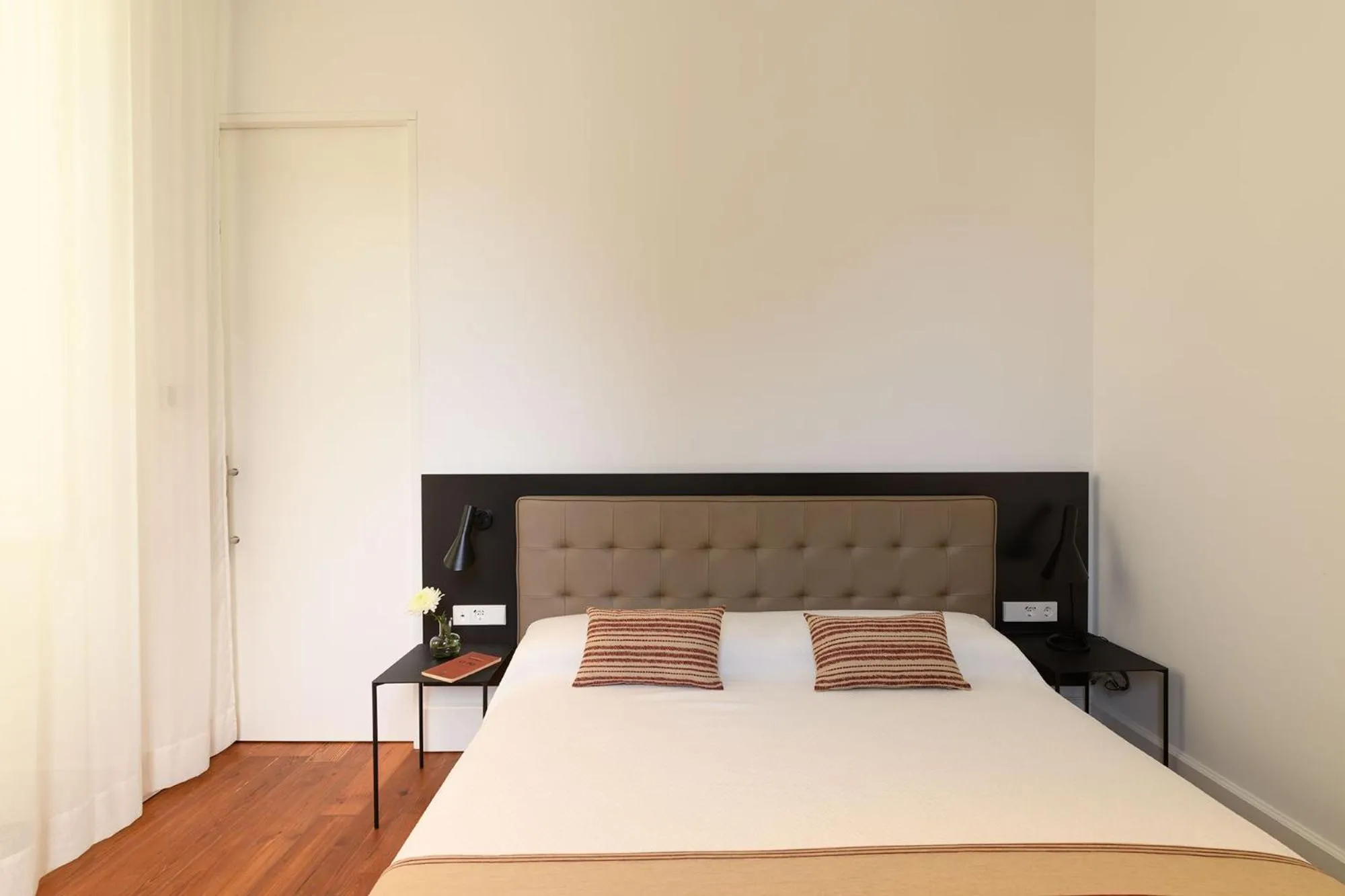 Bed in The Park Suites by IRES LAR