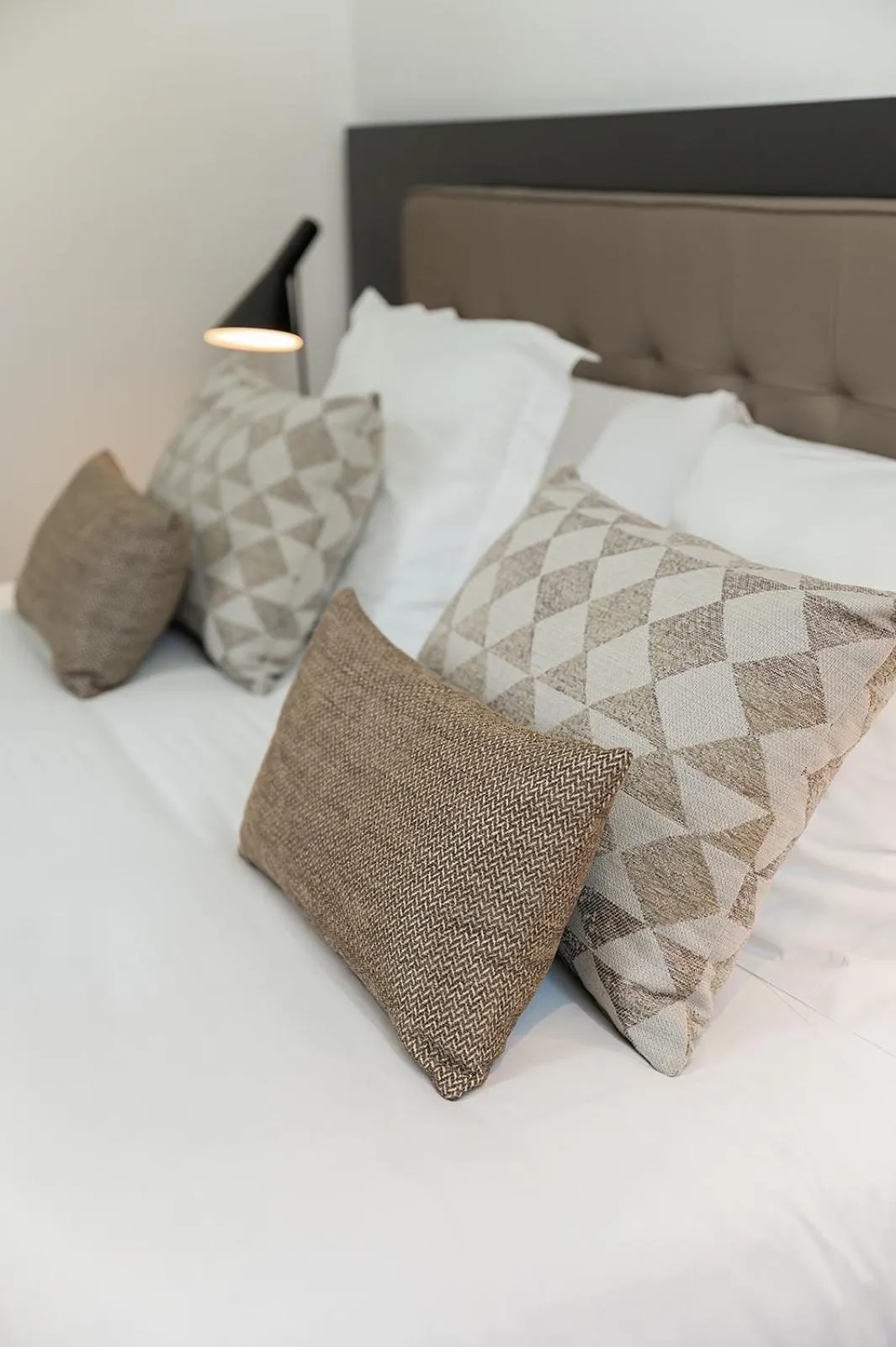 Bed in The Park Suites by IRES LAR