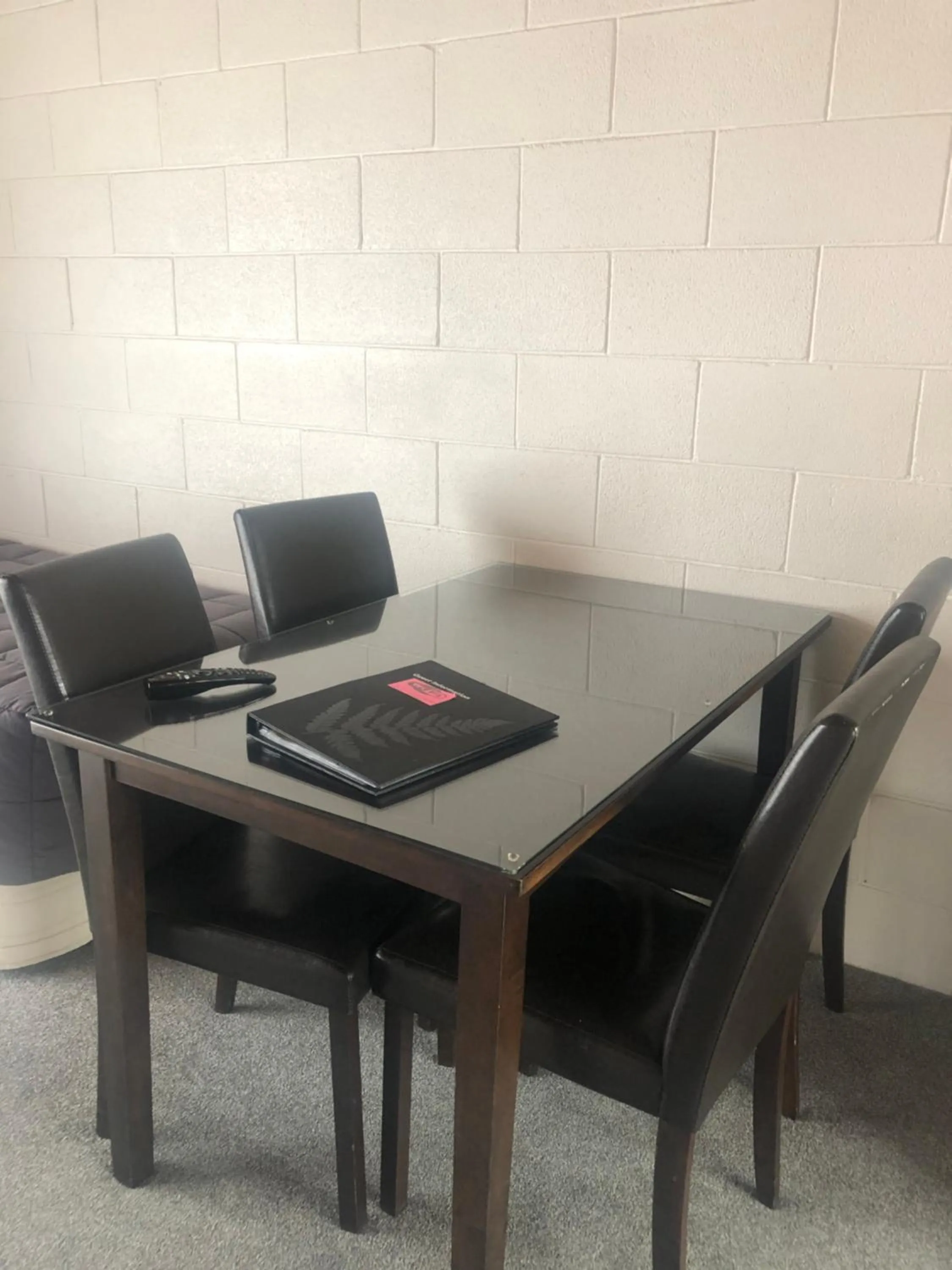 Thornton Lodge Motel